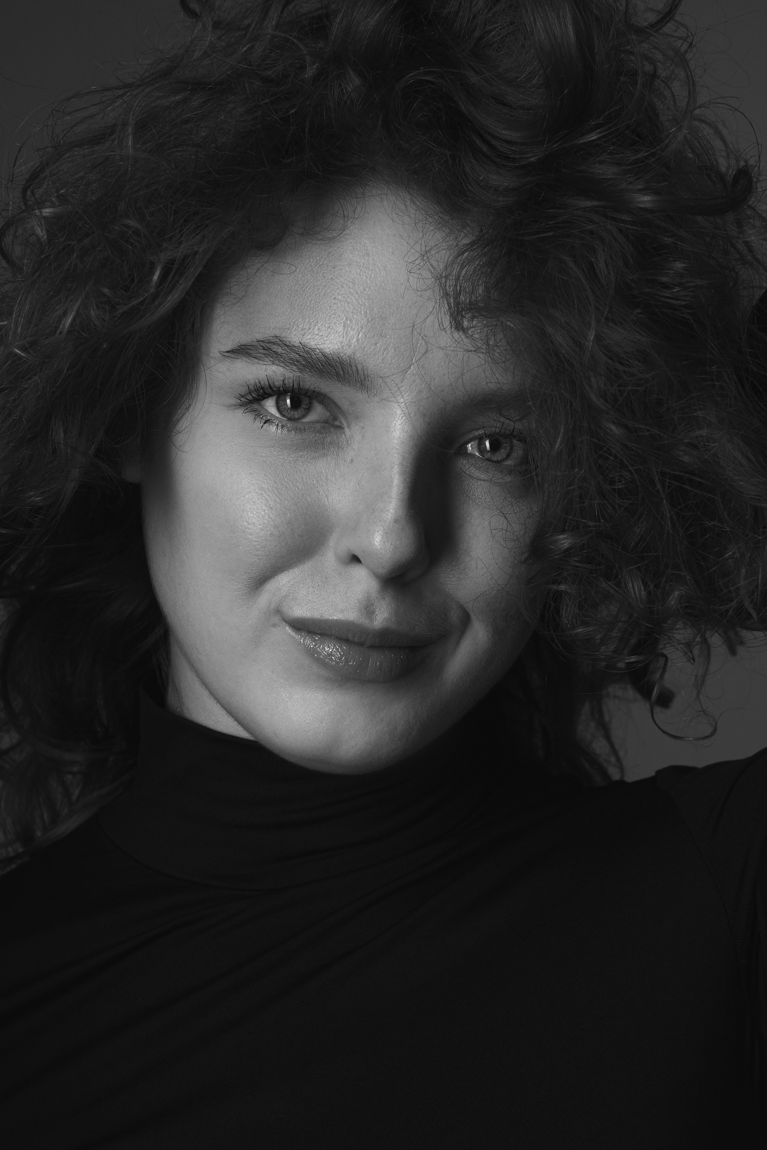 Алина Резвякова. Фотограф для брендов Любовь Батина (Спб/Мск)