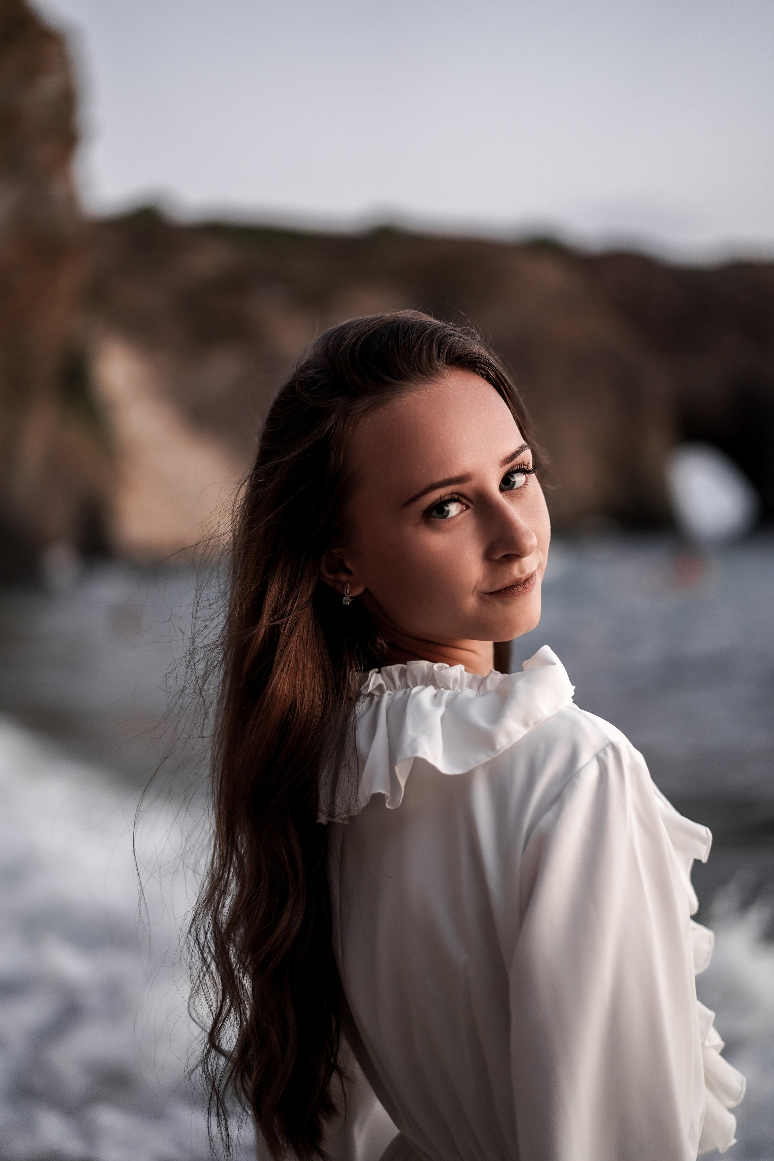 Матвей и Софья на фотосессии дикого пляжа Грот Дианы в Крыму. Свадебный фотограф в Ростове-на-Дону. Таинство Крещения и Венчания, семейные фотосессии. Алёна Чёботова