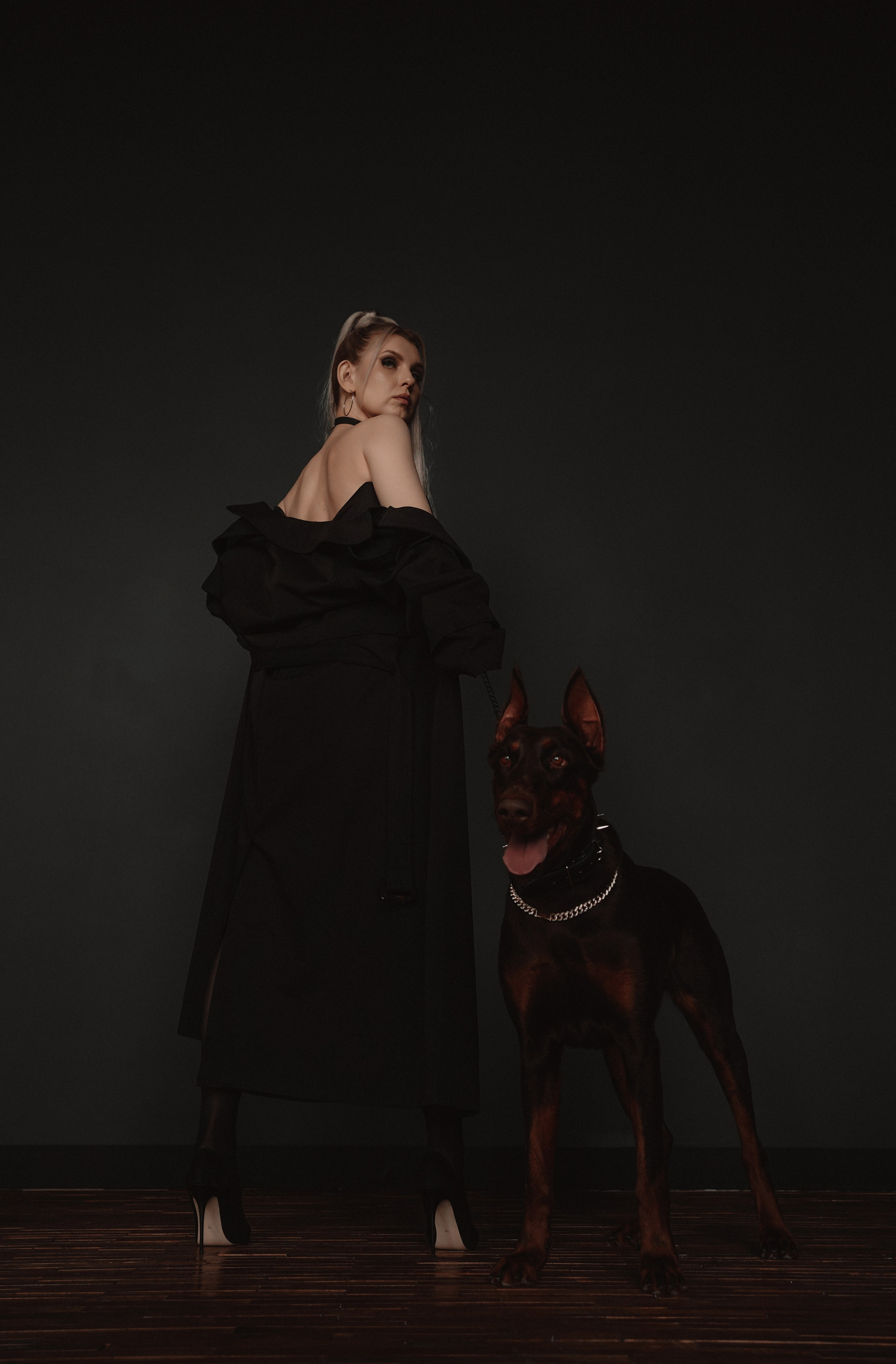 Фотосессия с собакой в Ростове-на-Дону. Женский фотограф Алёна Чёботова. Свадебный фотограф в Ростове-на-Дону. Таинство Крещения и Венчания, семейные фотосессии. Алёна Чёботова