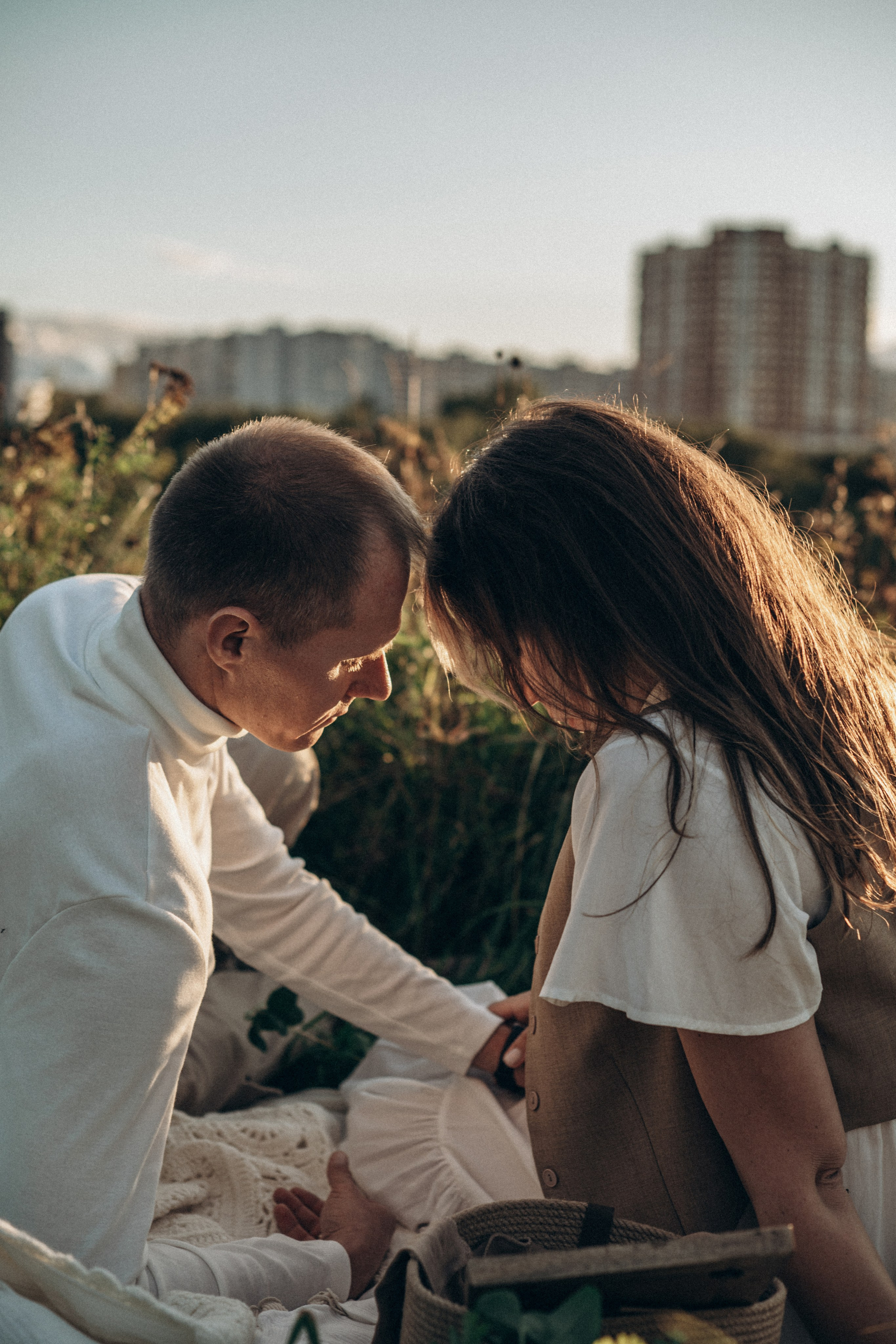 На холмах. Гаврилова Настя семейный фотограф lifestyle в Москве