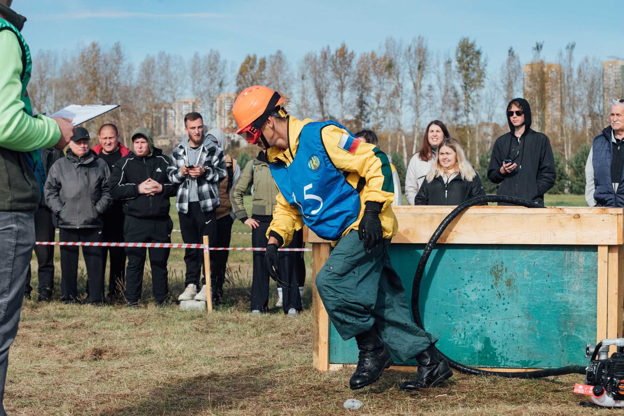 Соревнования «Лучший лесной пожарный» @ О. Татышев. Репортажный фотограф Максим Полянский. Москва, Санкт-Петербург, Красноярск