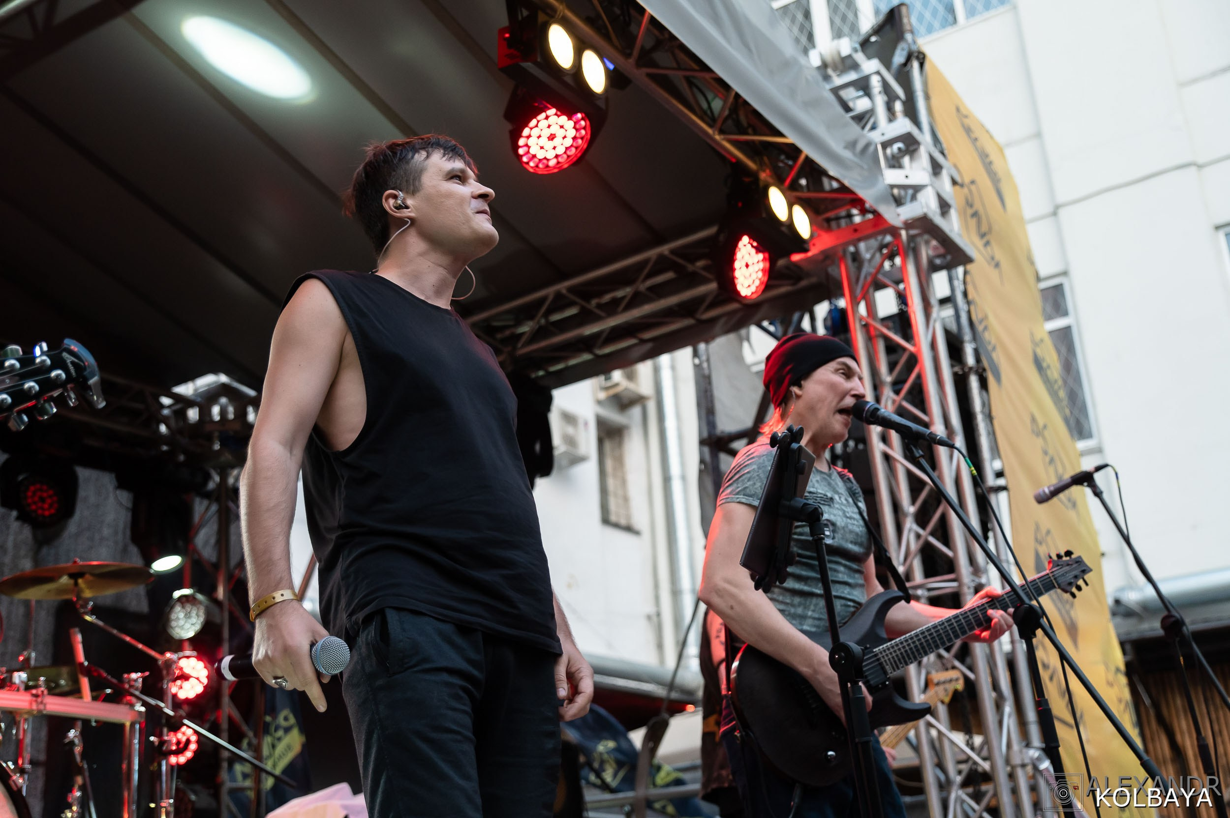 Фоторепортаж с мэшап концерта группы Черный Обелиск 4 июля 2024 года. Концертный и театральный репортажный фотограф в Москве Александр Колбая