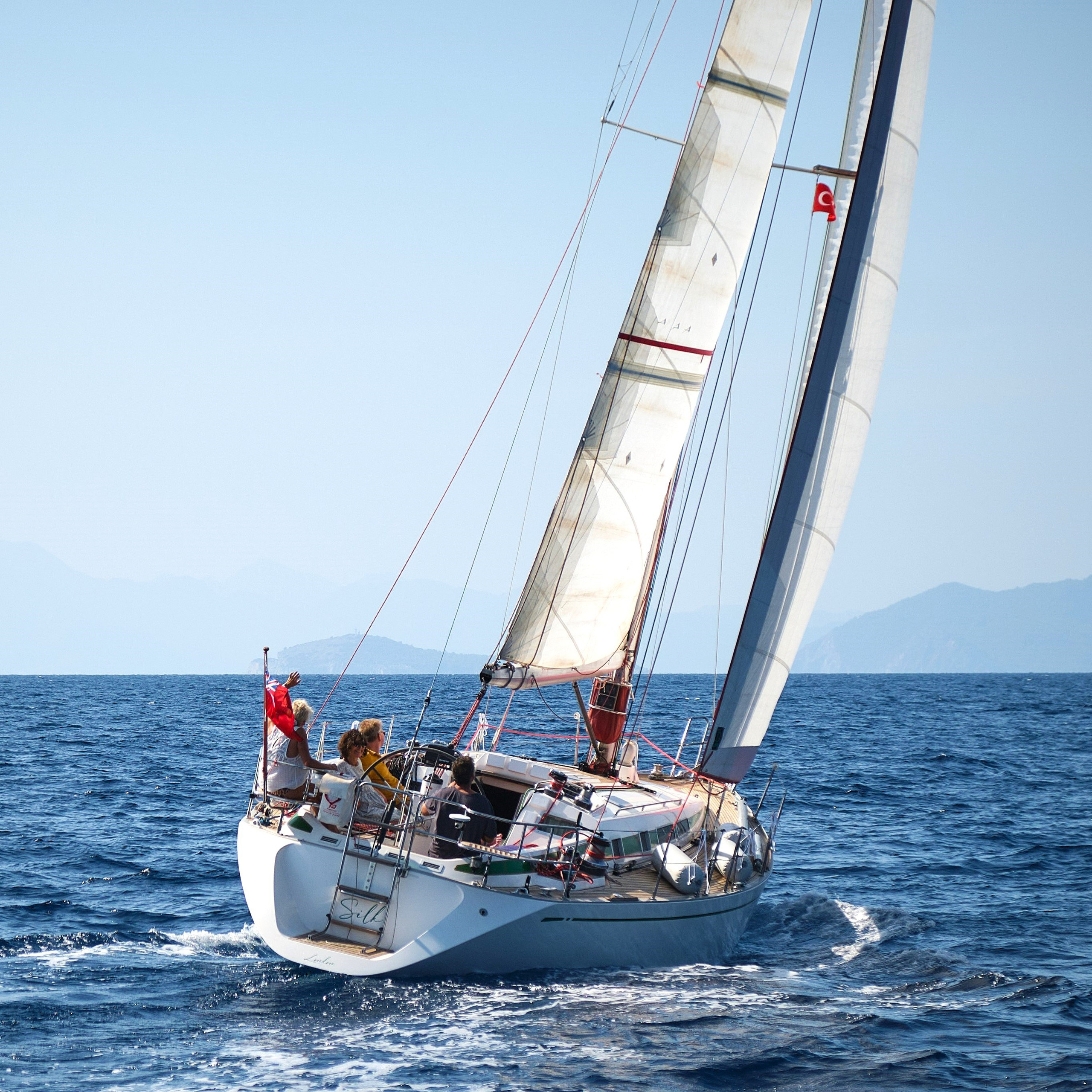 Яхты. Предметный фотограф в Краснодаре