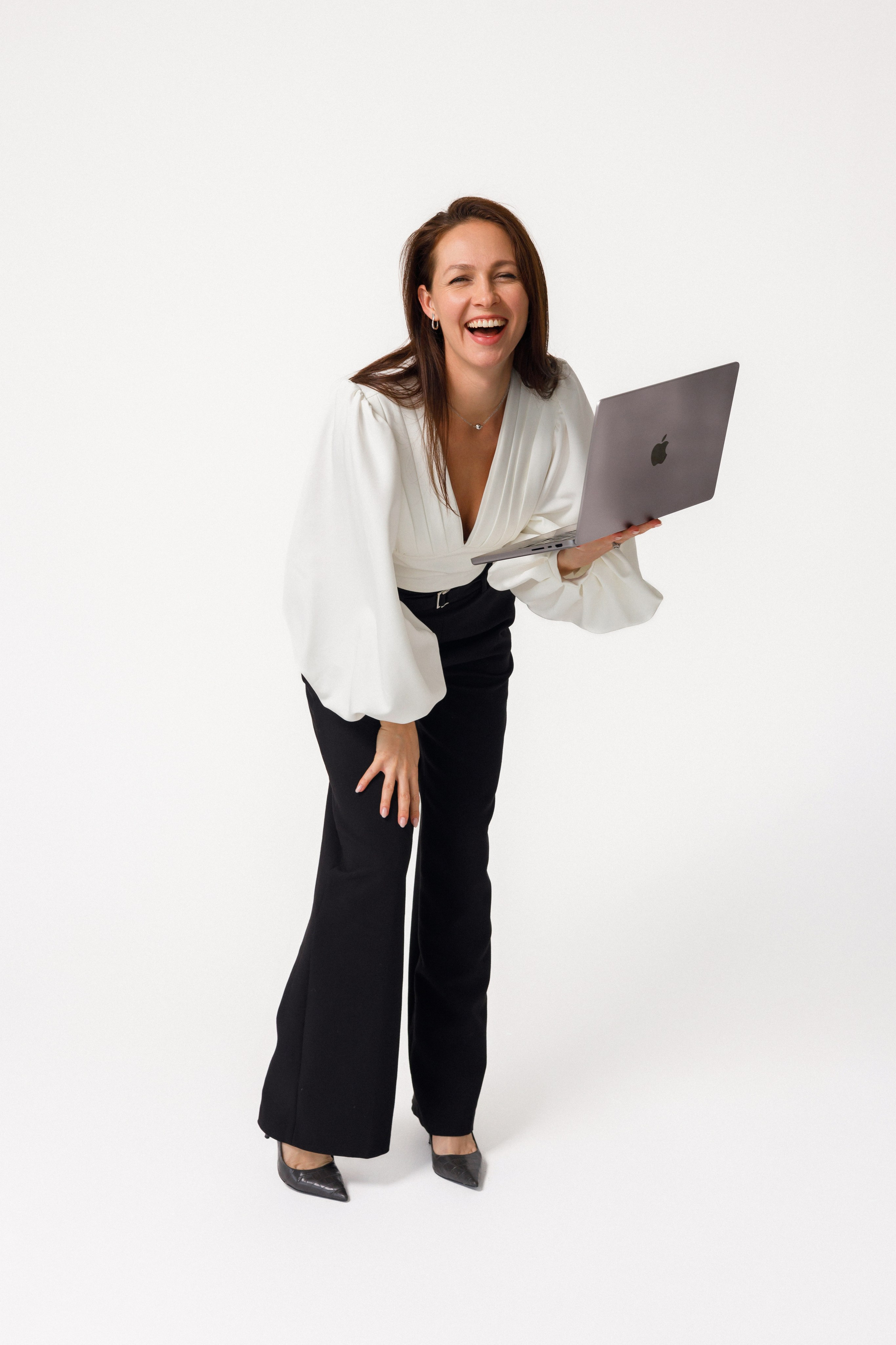 Контент и Бизнес. Свадебный и семейный фотограф в Ростове-на-Дону Анастасия Арестова