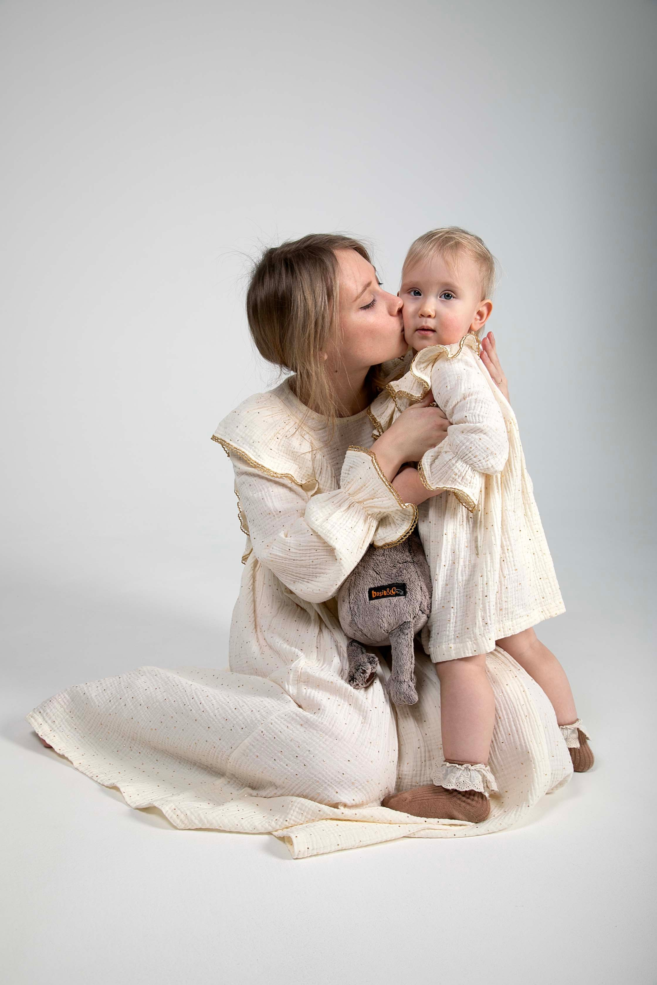 Валерия с малышкой. Семейный и детский фотограф в Санкт-Петербург. Natalia Fadel