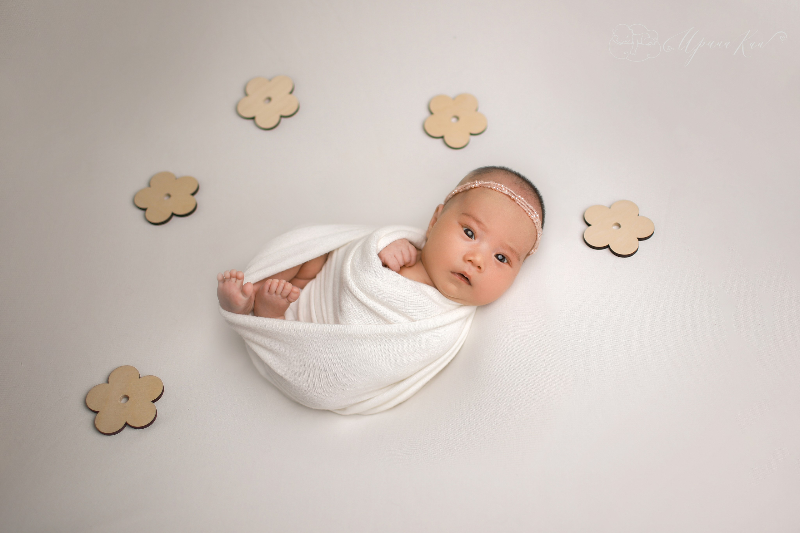 Новорожденная фотосессия для девочек. Ирина Кан Фотограф новорожденных в Екатеринбурге