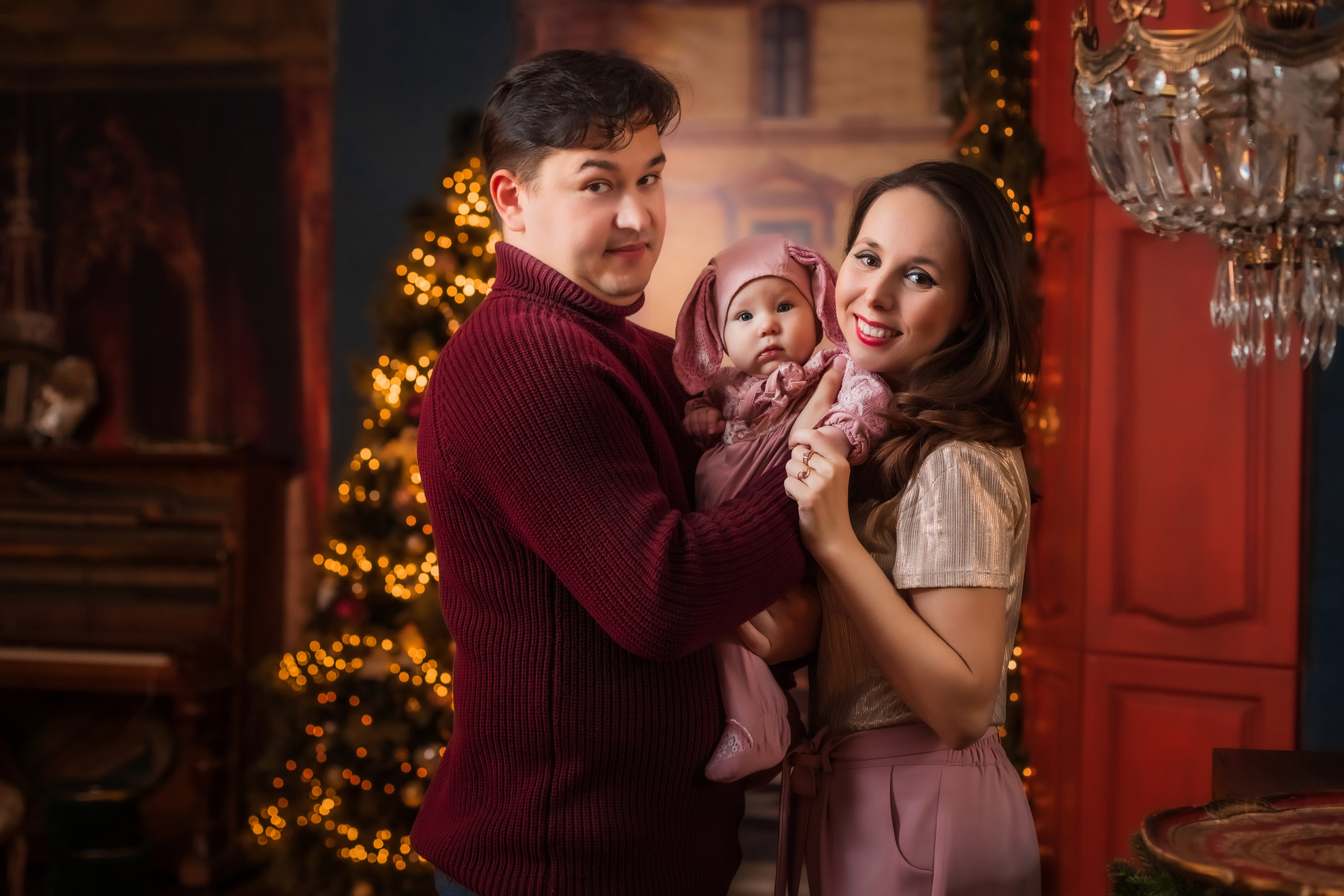 Илья, Таисия, Алиса. Новогодняя. Семейный и детский фотограф в Екатеринбурге Оксана Пипкина