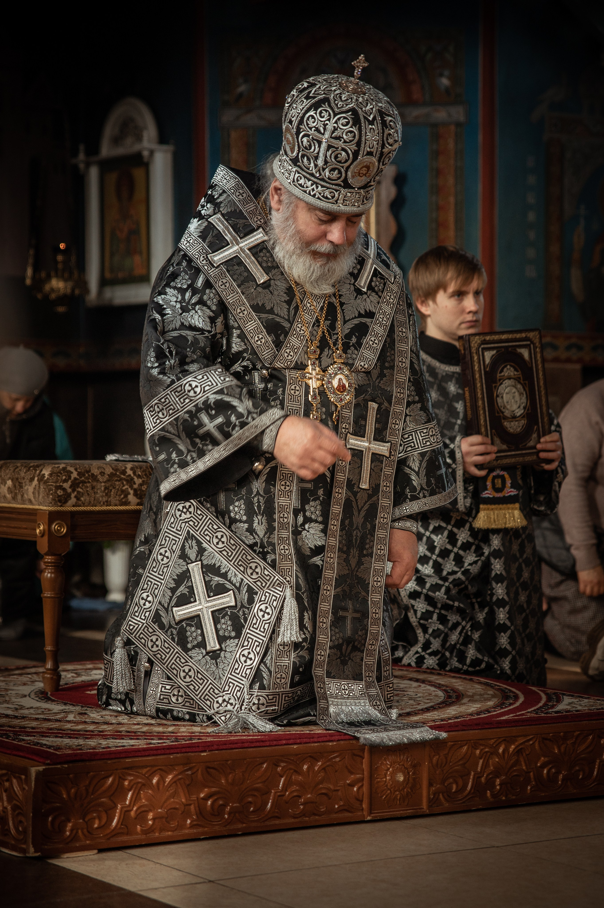 Преждеосвящение Даров. Храм Серафима Саровского. Церковный, семейный и репортажный фотограф Волгоград, Волжский