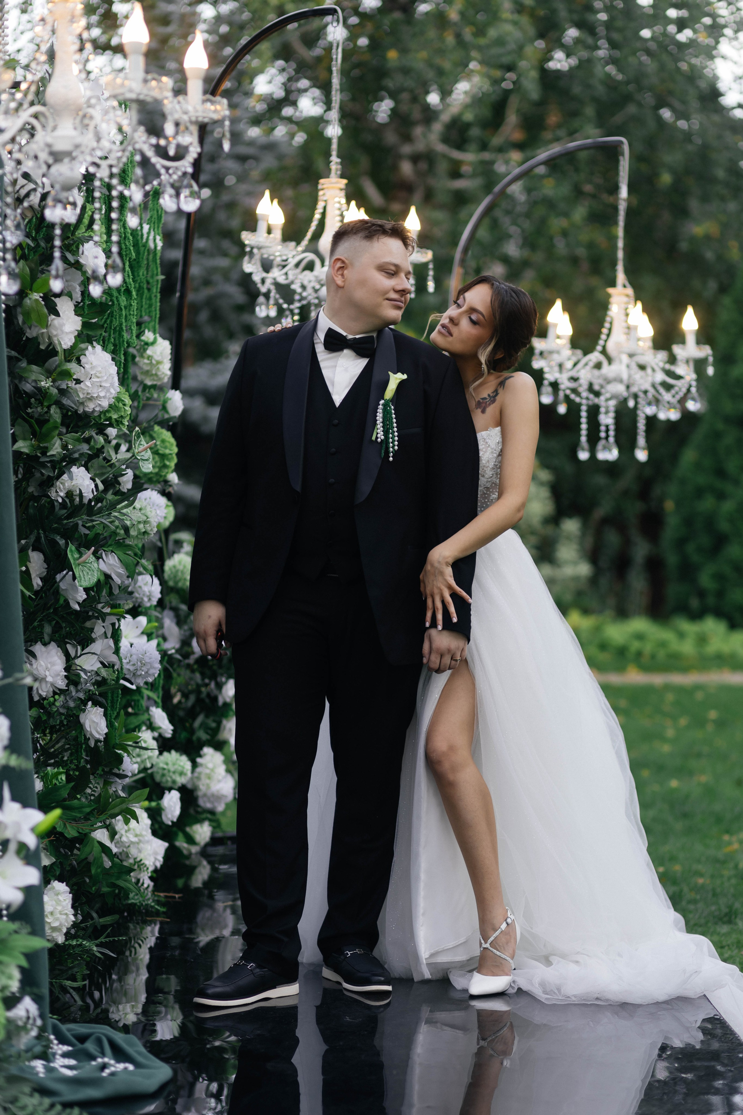 Свадебная история. Лесной Виладж. Свадебный и семейный фотограф Рассказова Виктория