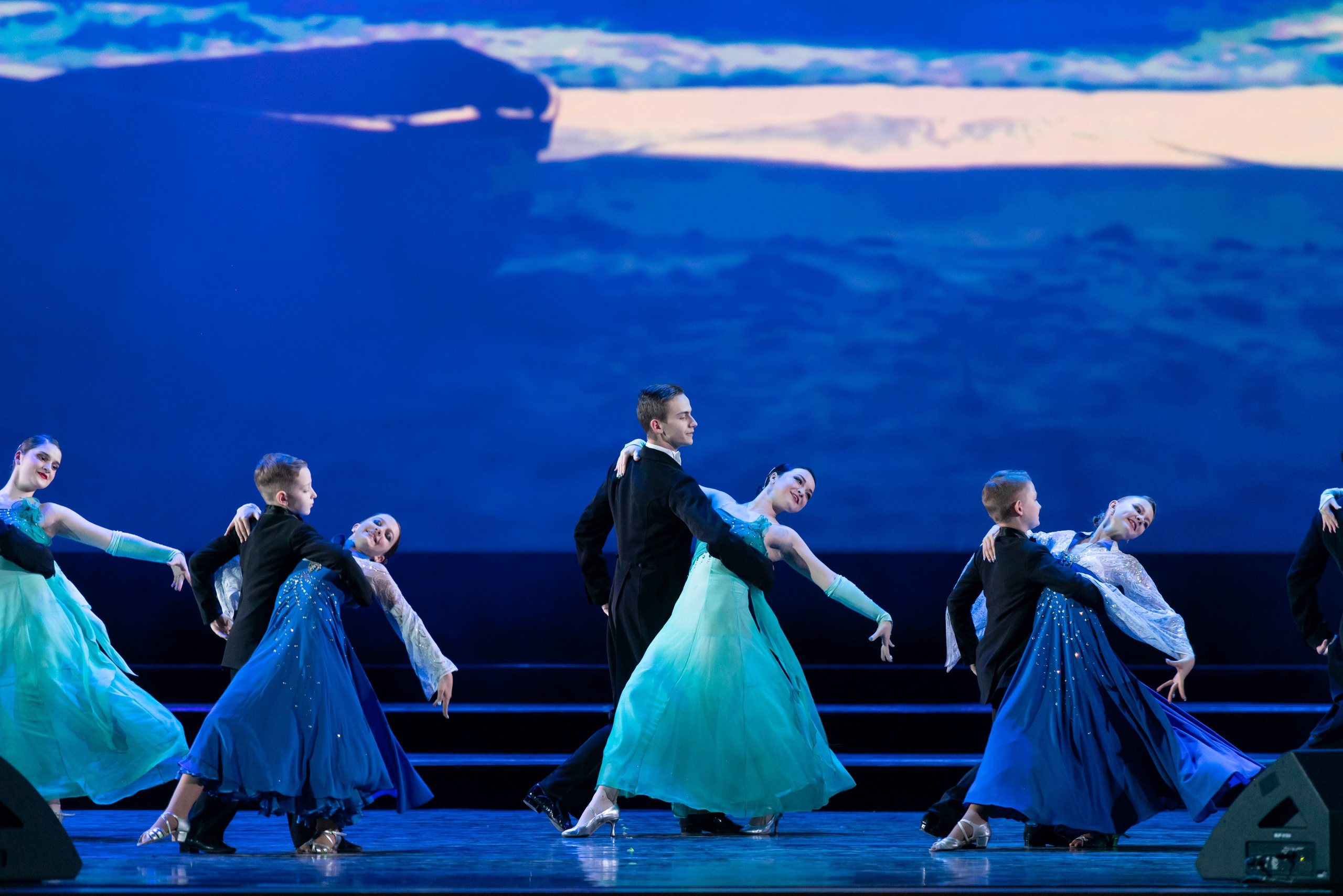 2 февраля, концерт Таланты России, Кремлевский Дворец. Золотое яблочко