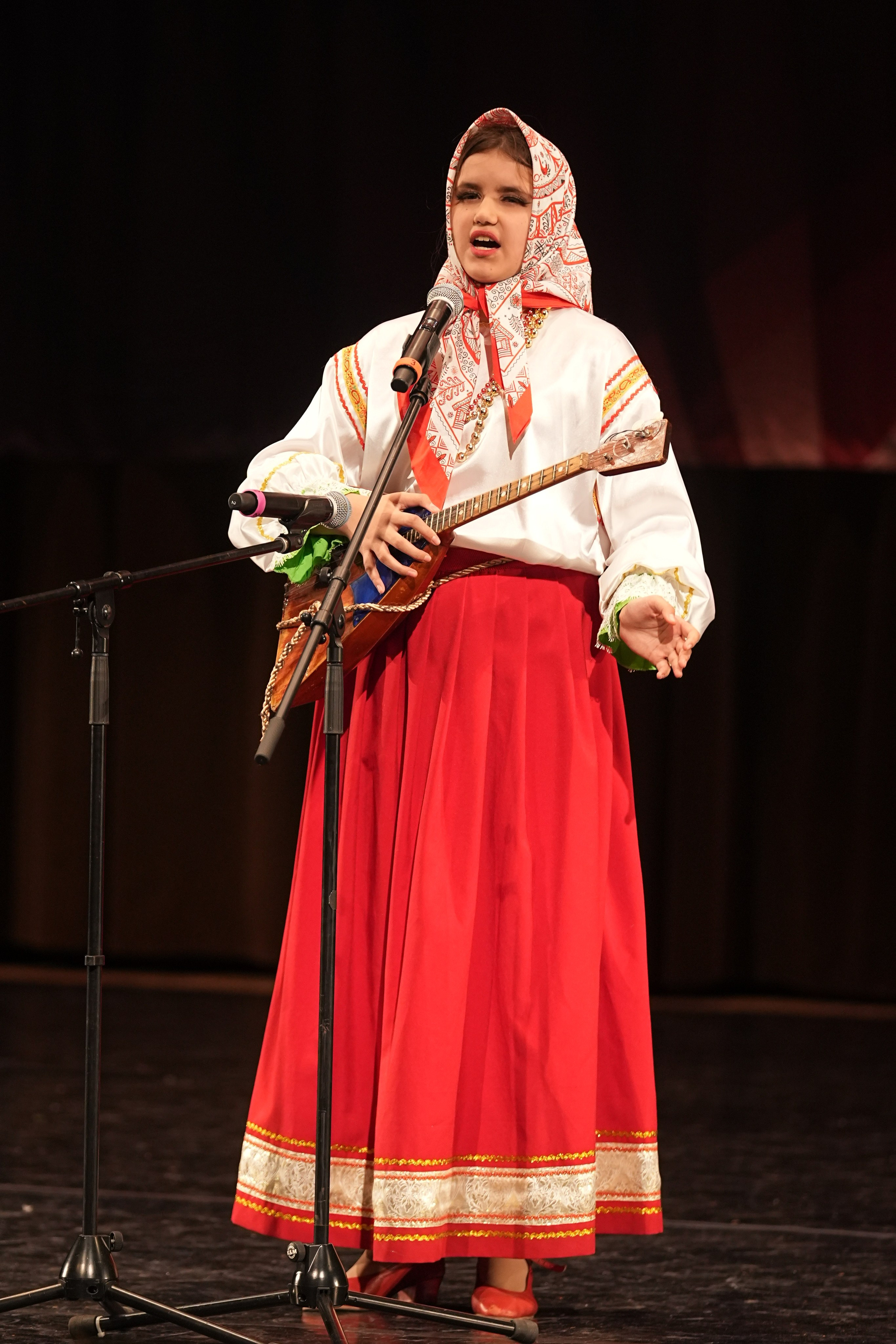 7 декабря, блок 3, г. Москва. Золотое яблочко