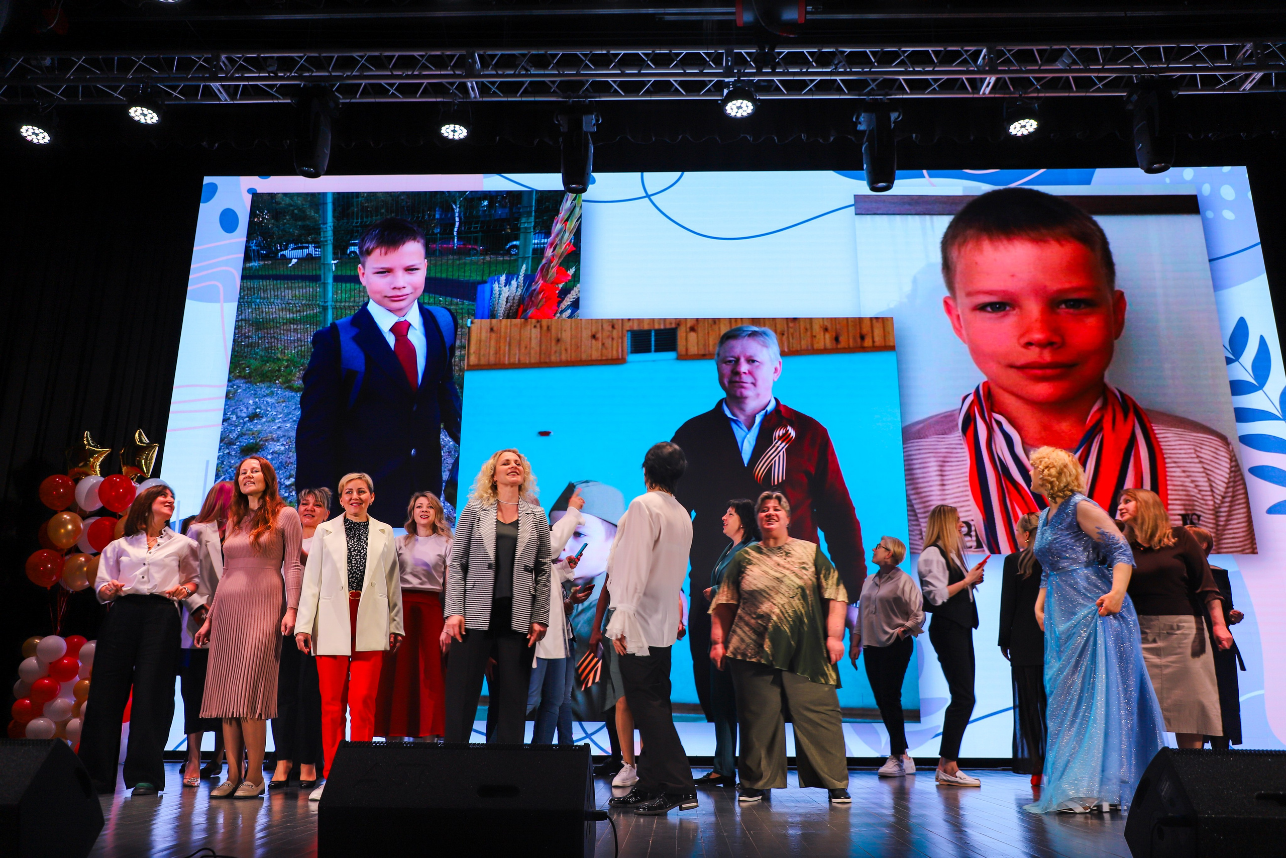 Последние звонки в школе. K-pop (и не только) фотограф в Москве Светлана Полякова