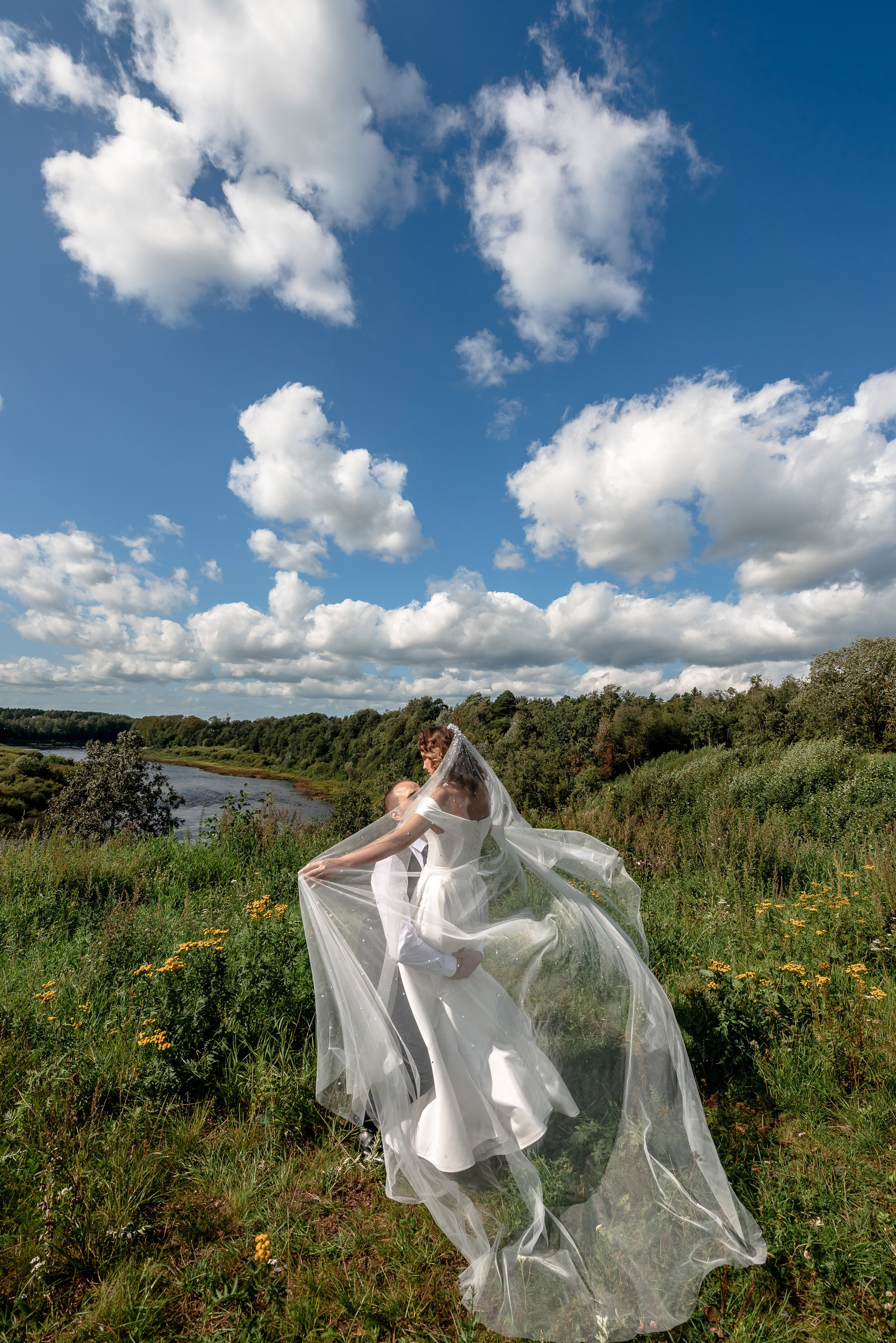 Людмила и Михаил (свадебная прогулка и регистрация в г. Кингисеппе). Портретный, семейный и свадебный фотограф в Санкт-Петербурге и в Пушкине Ширяев Денис