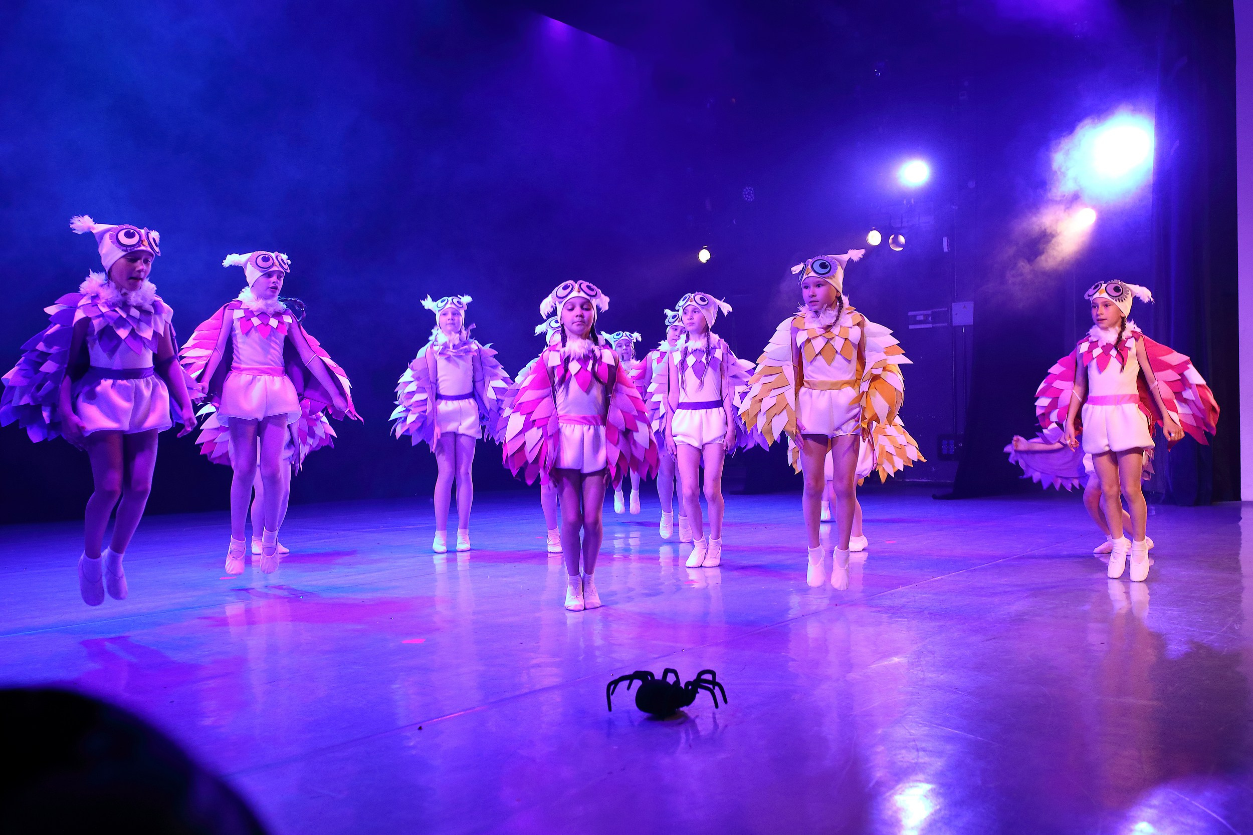 Репортажная фотосессия сцены. Свадебный и семейный фотограф и видеограф в Екатеринбурге Полянские Тимур и Анастасия