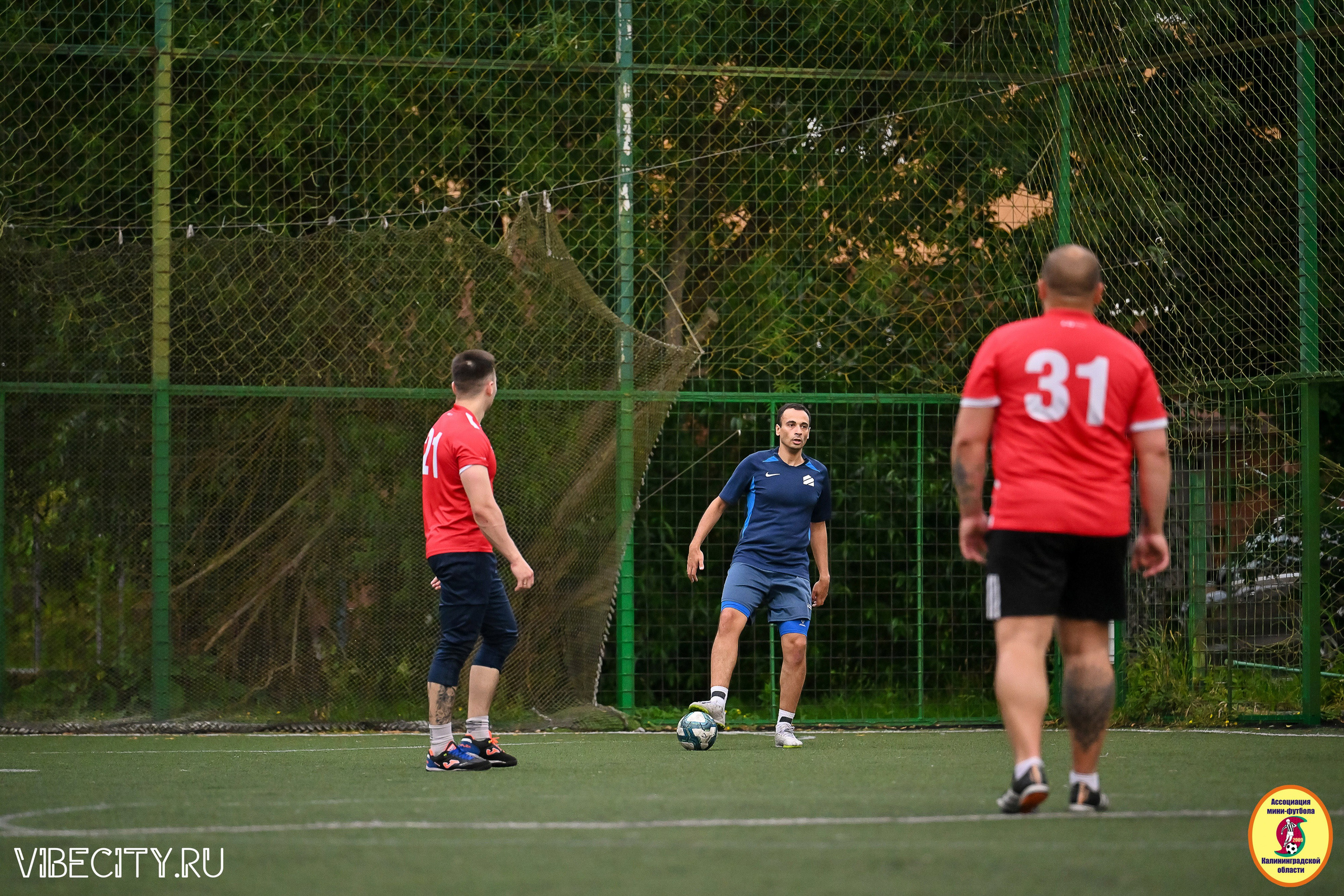 ИГРЫ МИНИ-ФУТБОЛЬНОЙ И КОРПОРАТИВНОЙ ЛИГИ. VIBECITY.RU Вайб Сити Ру Фоторепортажи Фотоотчеты Калининград