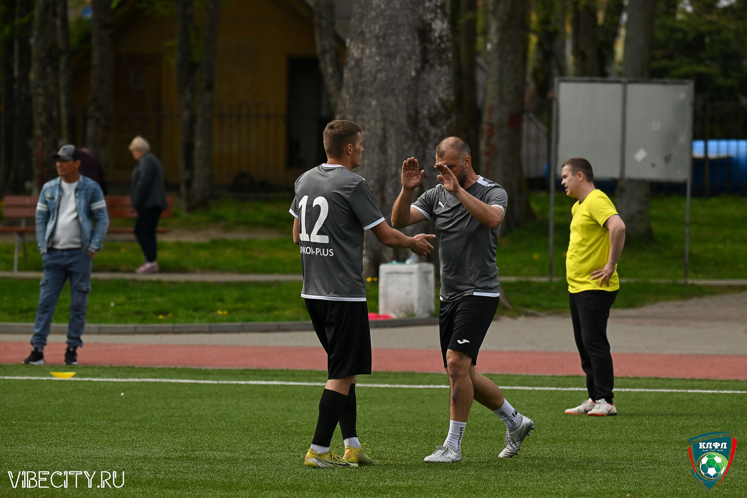 XX ЧЕМПИОНАТ КАЛИНИНГРАДСКОЙ ЛФЛ КАНЦМАРКЕТ39 сезона 2024–2025 гг. VIBECITY.RU Вайб Сити Ру Фоторепортажи Фотоотчеты Калининград