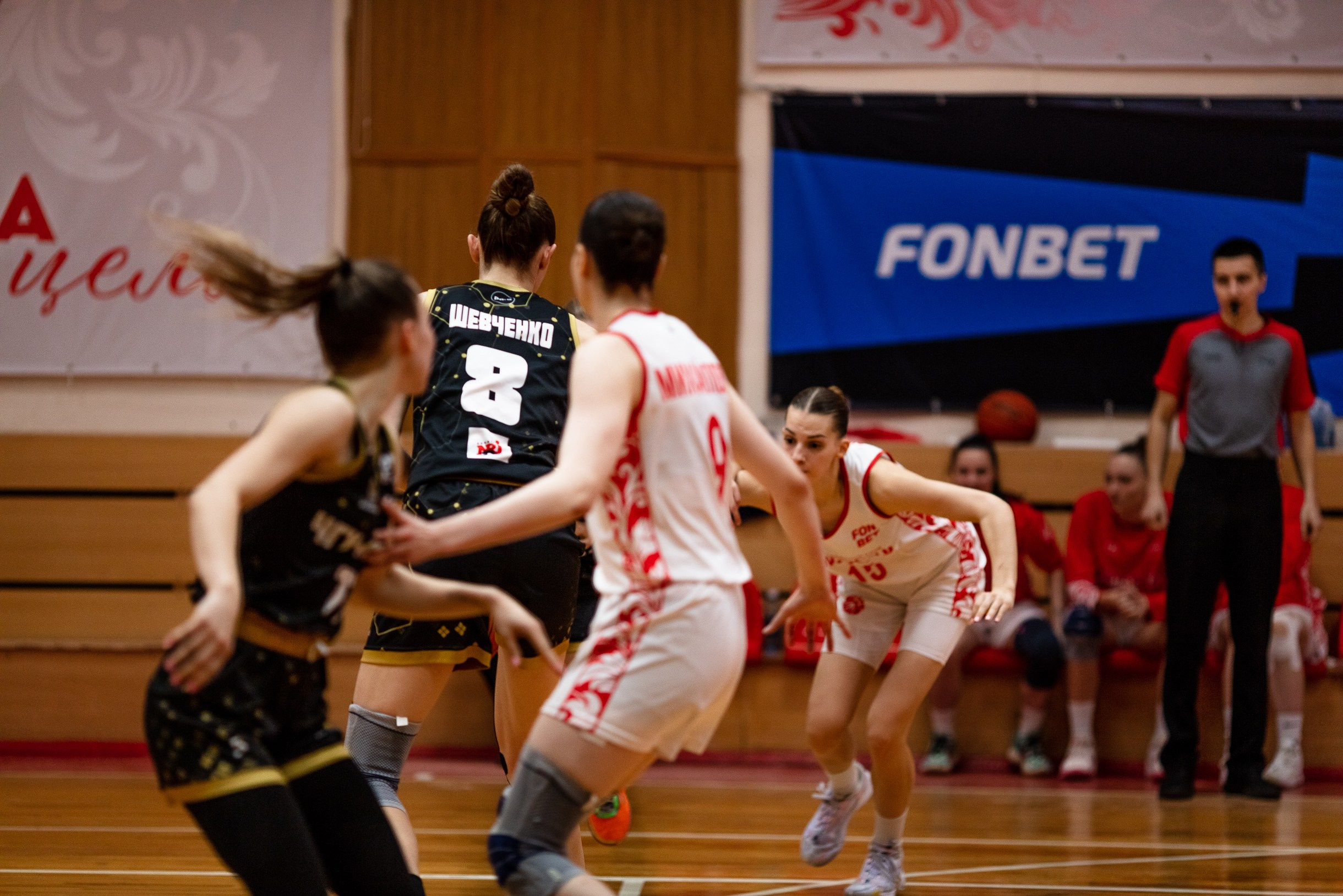 БК Юность — ЧГУ-Атланта / 3 игра. Фотография