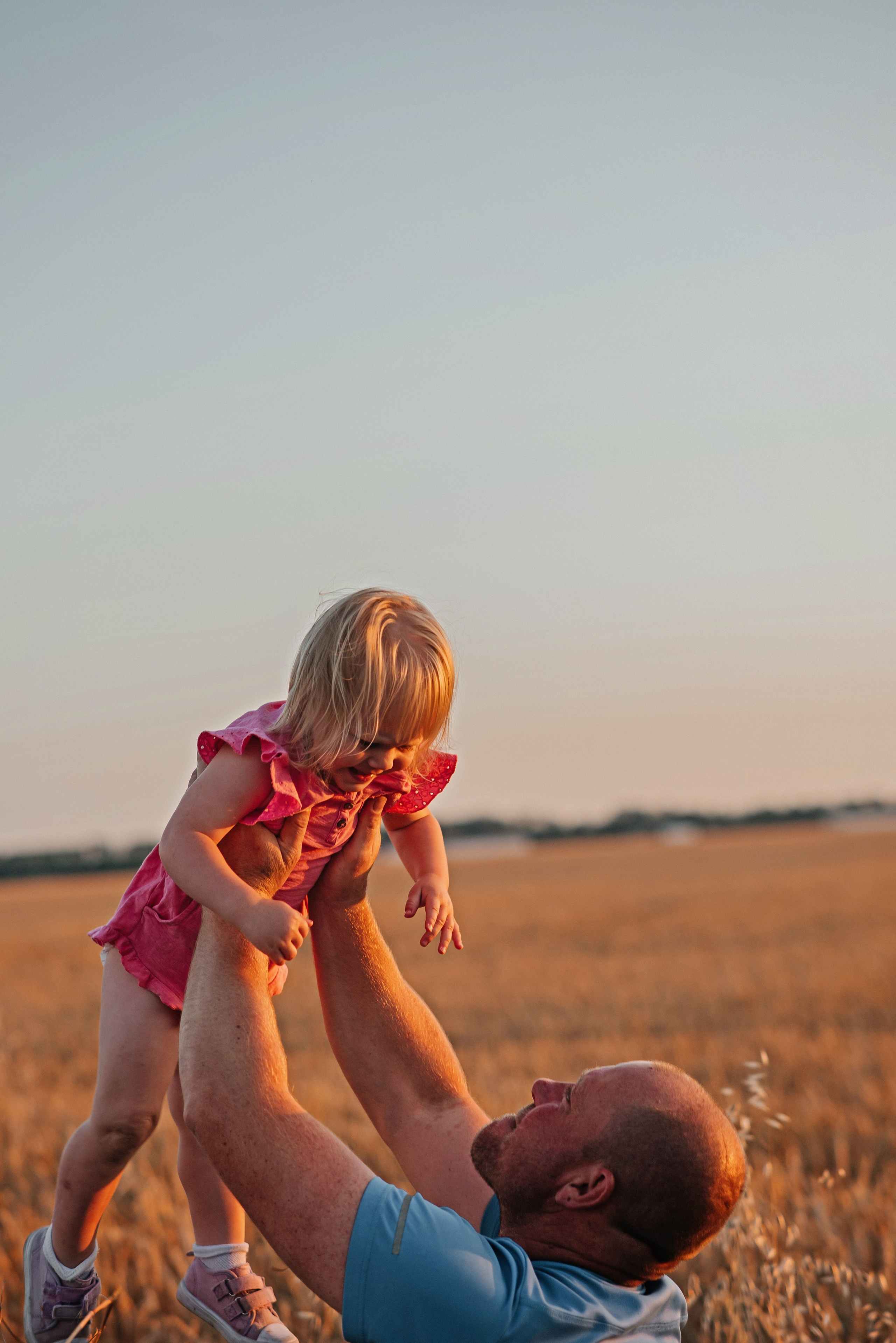 В пшенице всей семьей. Детский и семейный фотограф выпускной альбом Приморско-Ахтарск
