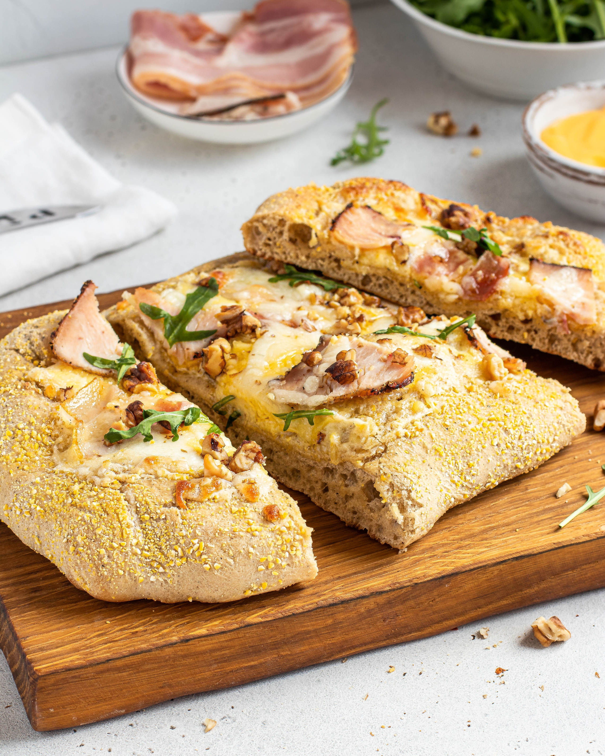 Съемка основ для пиццы. Фуд-фотограф, съемка еды в Москве, предметная фотосъемка