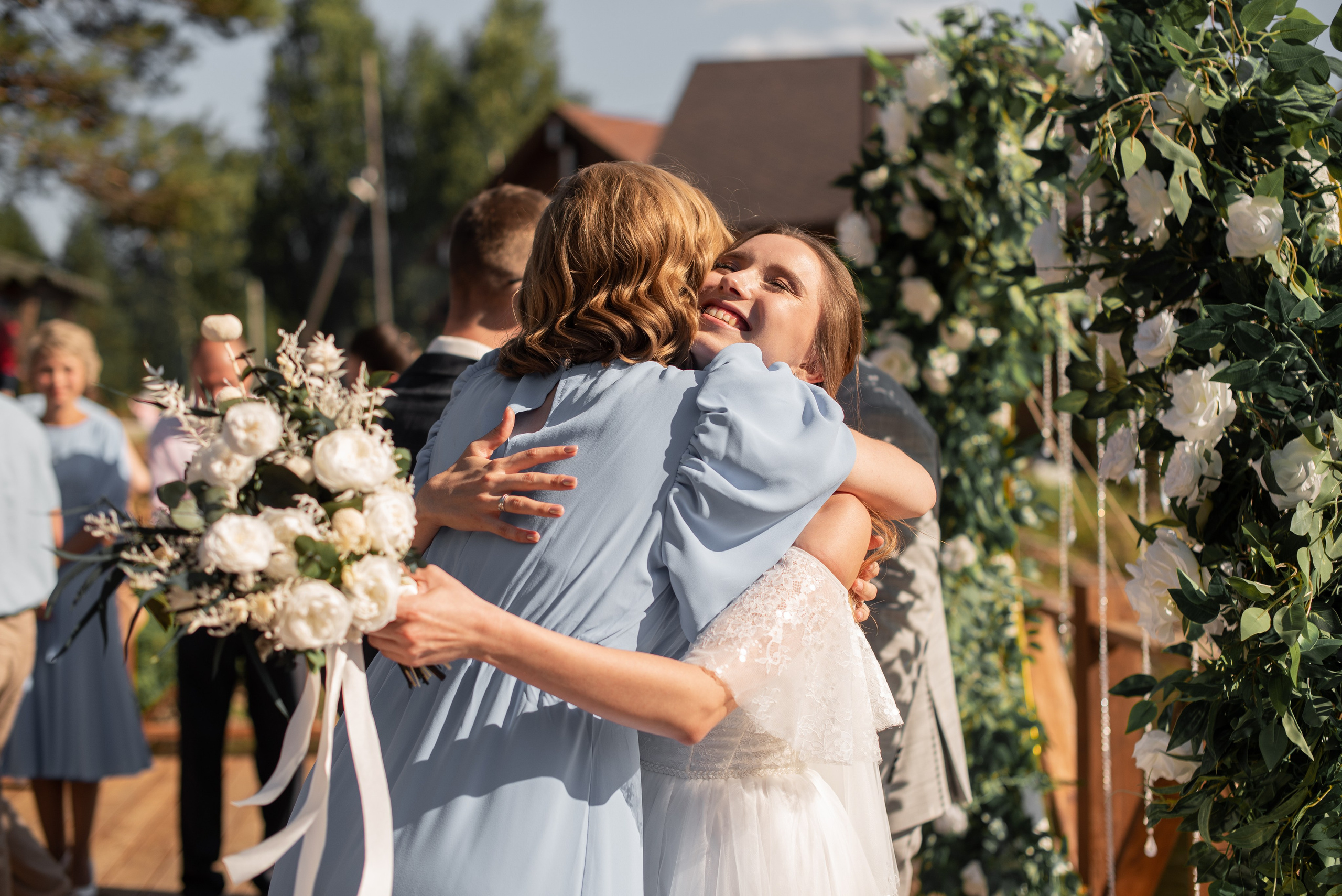 Свадебный альбом 12.08.23 – лучшие кадры с торжества. Свадебный фотограф в Миассе Татьяна Ружникова
