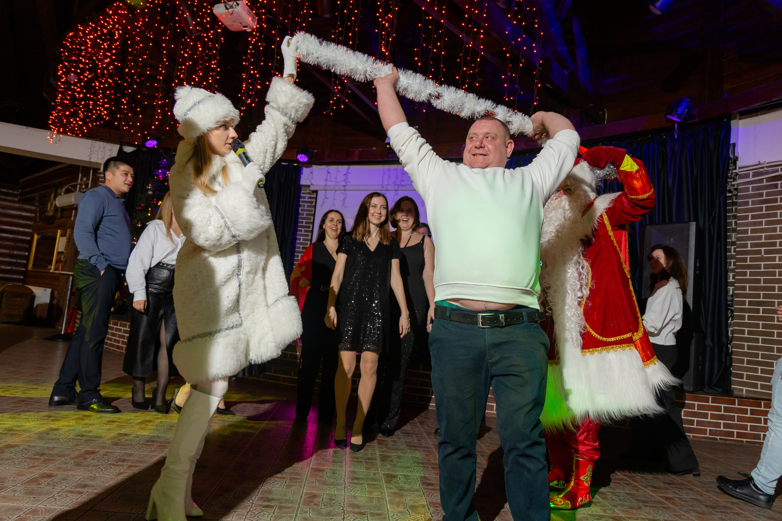 Корпоративная новогодняя съемка для логистической компании ИТА. Свадебный фотограф в Минске/Беларуси Сергей Спиридонов