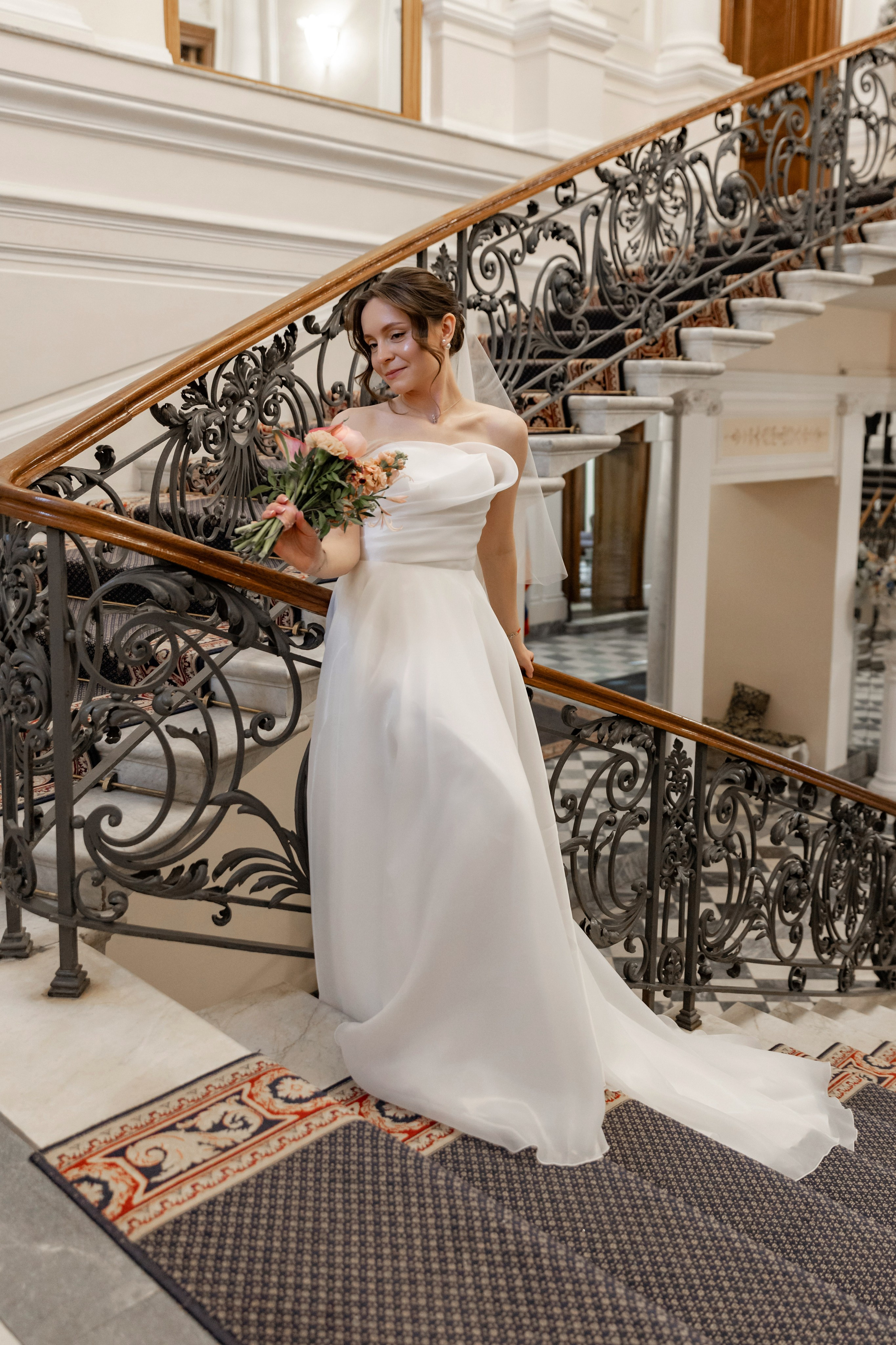 Анонс свадебной серии Екатерины и Контантина. Свадебный и портретный фотограф в Санкт-Петербурге Надежда Чечулина