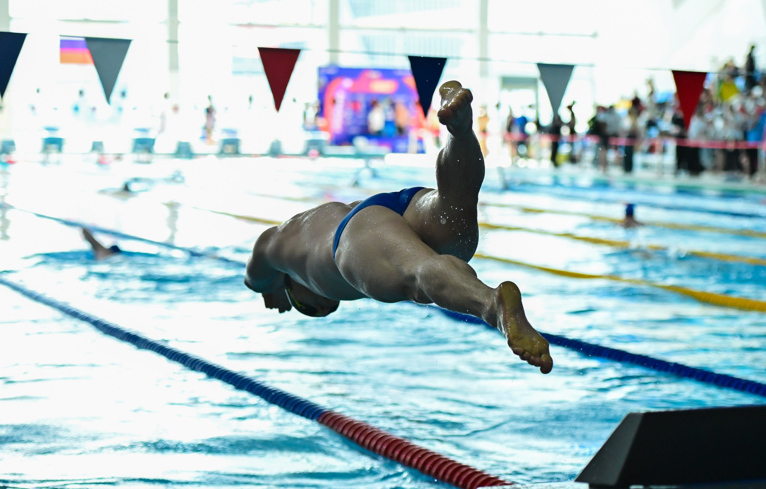 Swim rocket Бассейн ЗИЛ Москва 15.04.2026. Фотограф Михаил Гуменный