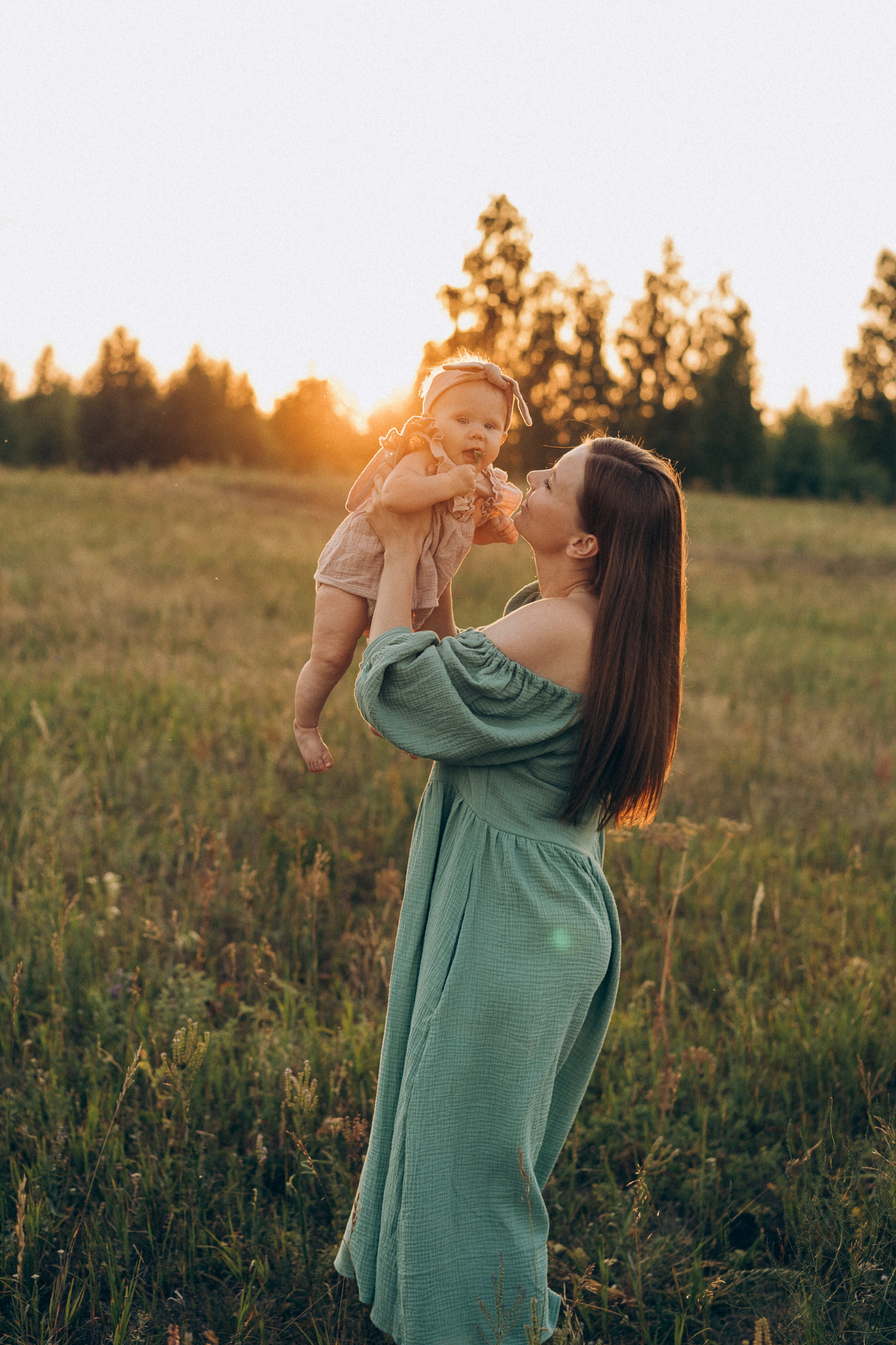 Летние поля. Семейный фотограф в Челябинске Волченко Ксения