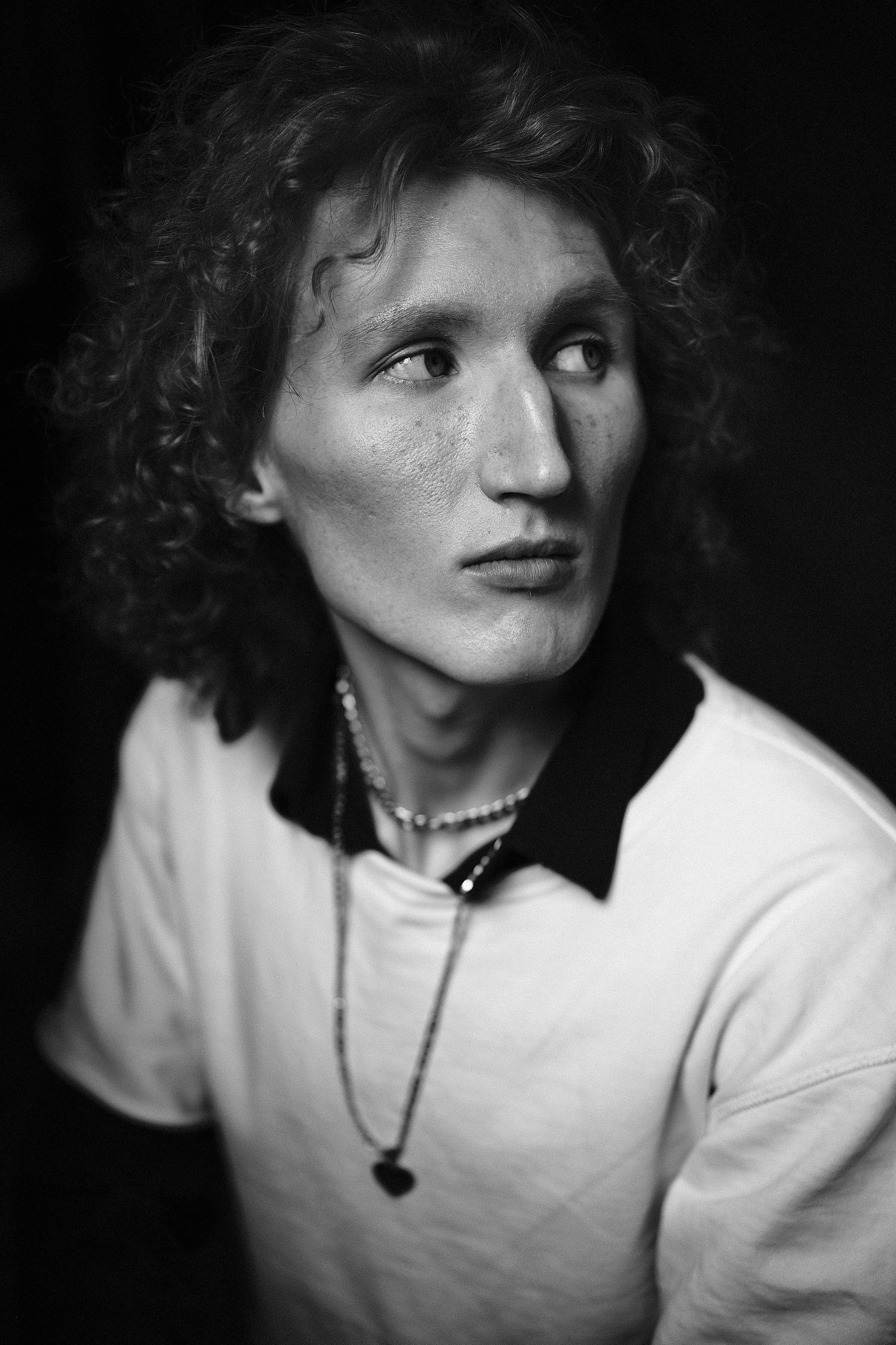 Фотограф Михаил Гуляев. Фотосессия в Новосибирске. Фотосессия в студии Новосибирск. Мужские фотографии.