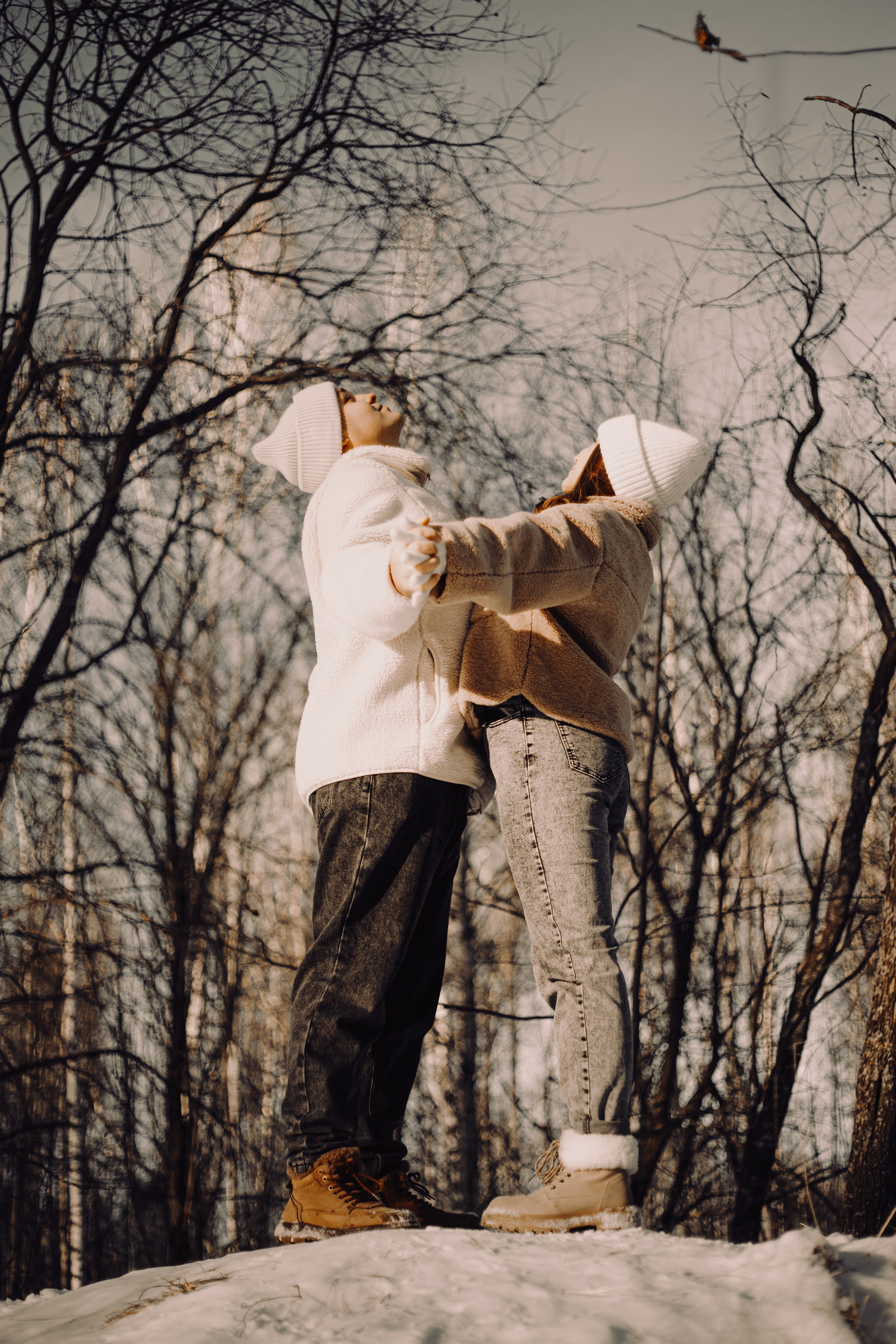 Тепло в зимнем лесу. Арт-фотограф Крис Л. в Тобольске: портрет, семейные, свадьбы