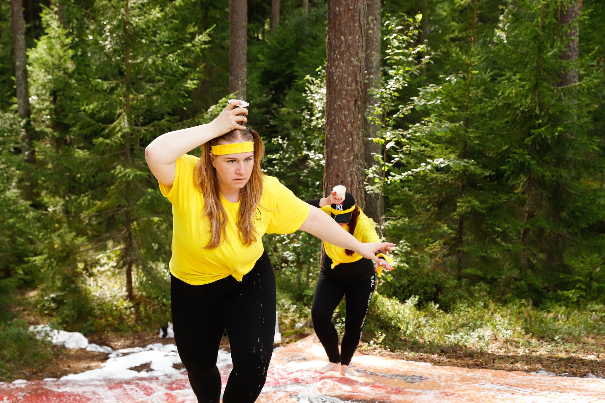 «Последний герой» в лагере для взрослых «Изи». Фотограф Дарья Попова