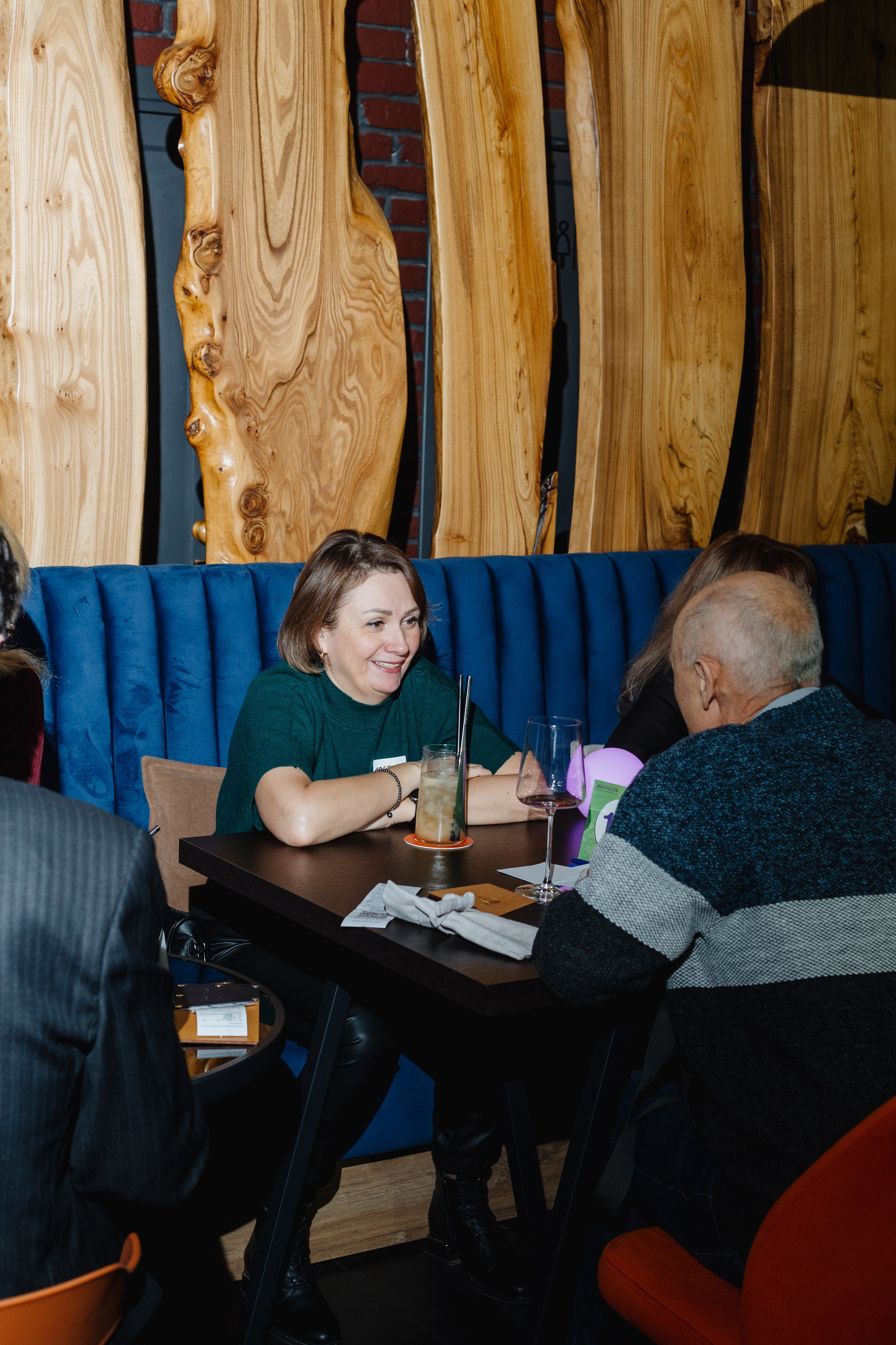 Дейтинг вечеринка. Портретный фотограф Москва Юлия Трякина