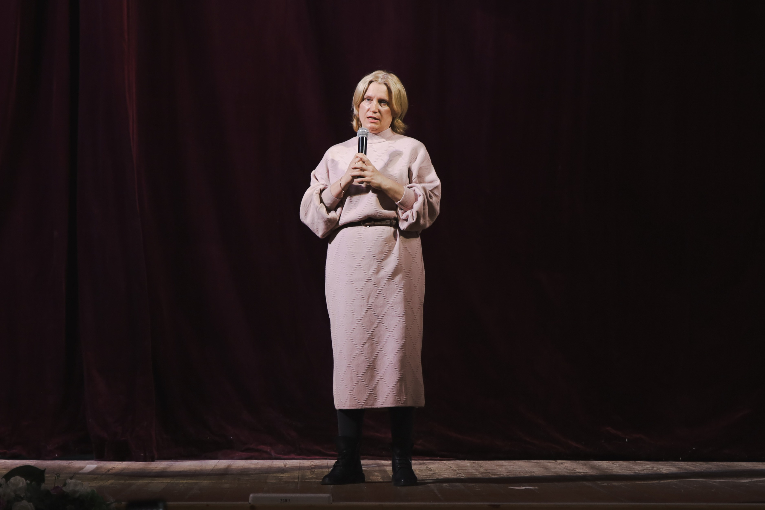 Фотоотчет с награждения стипендиатов города Липецка