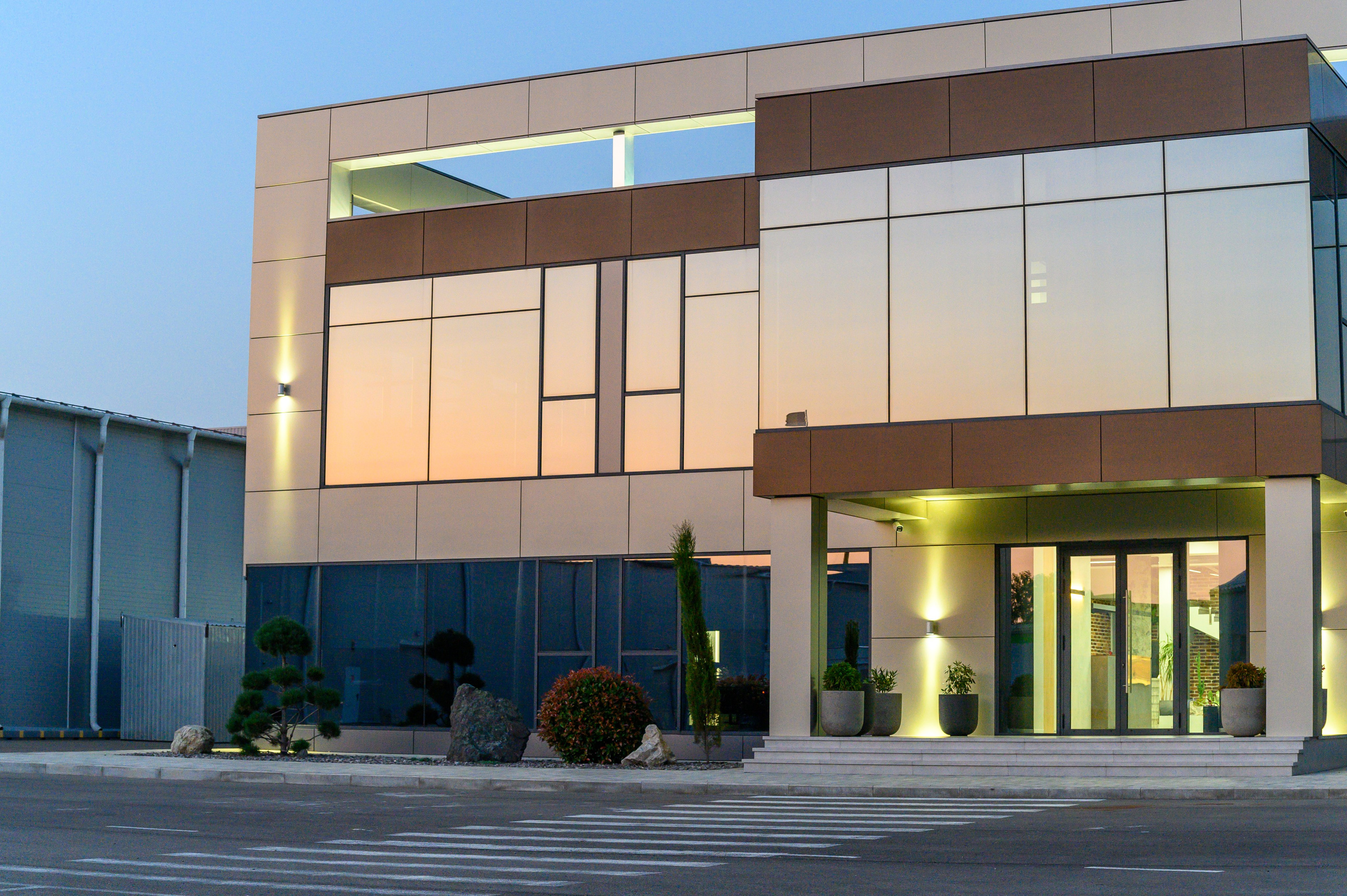 Архитектурная подсветка фасадов зданий. Вячеслав Скрипник Фотограф Краснодар