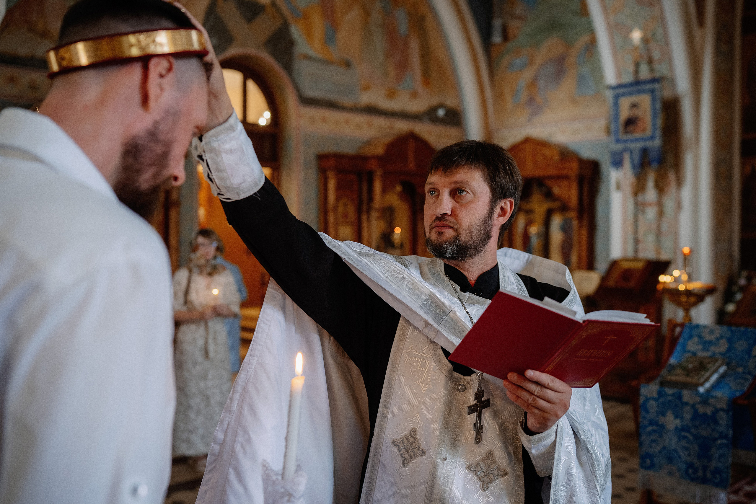 Евгений и Валерия. Фотограф на Крещение и Венчание в Красноярске Рамазанова Юлия