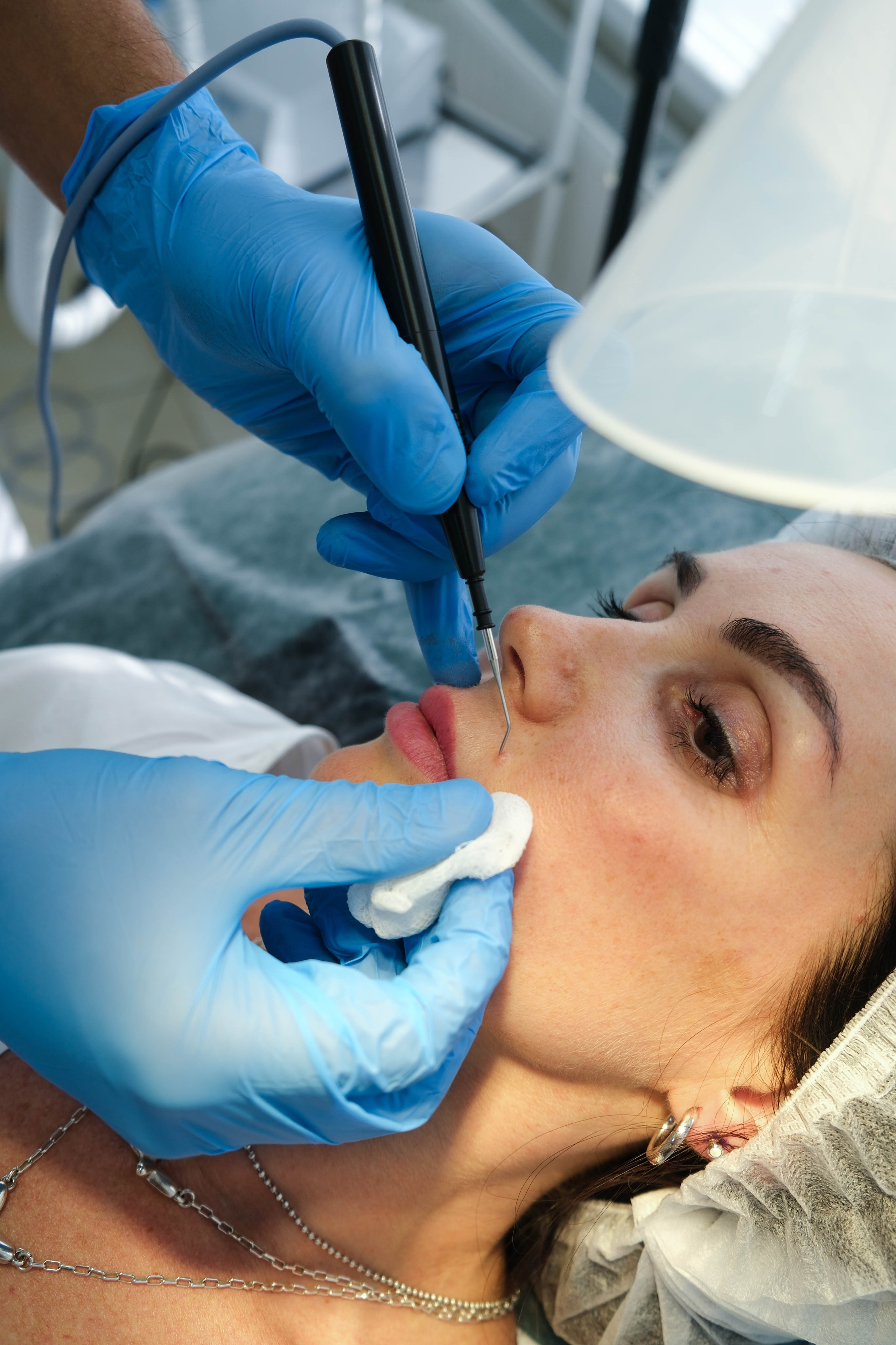 Съемка для медицинского центра. Фотограф на камеру и мобильная съемка в Казани Лидия