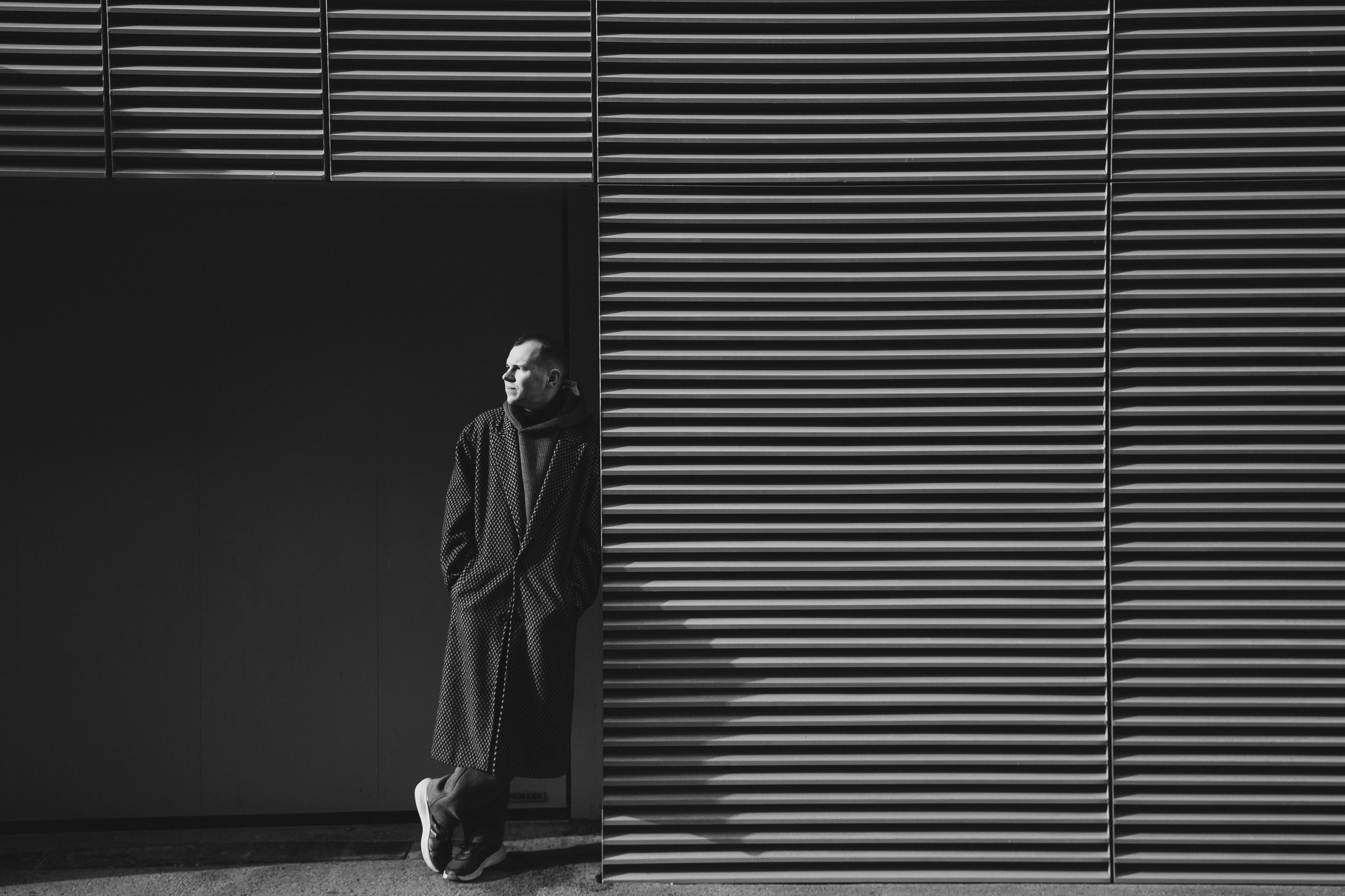 Photographer in Budapest  — Yura Knyazev