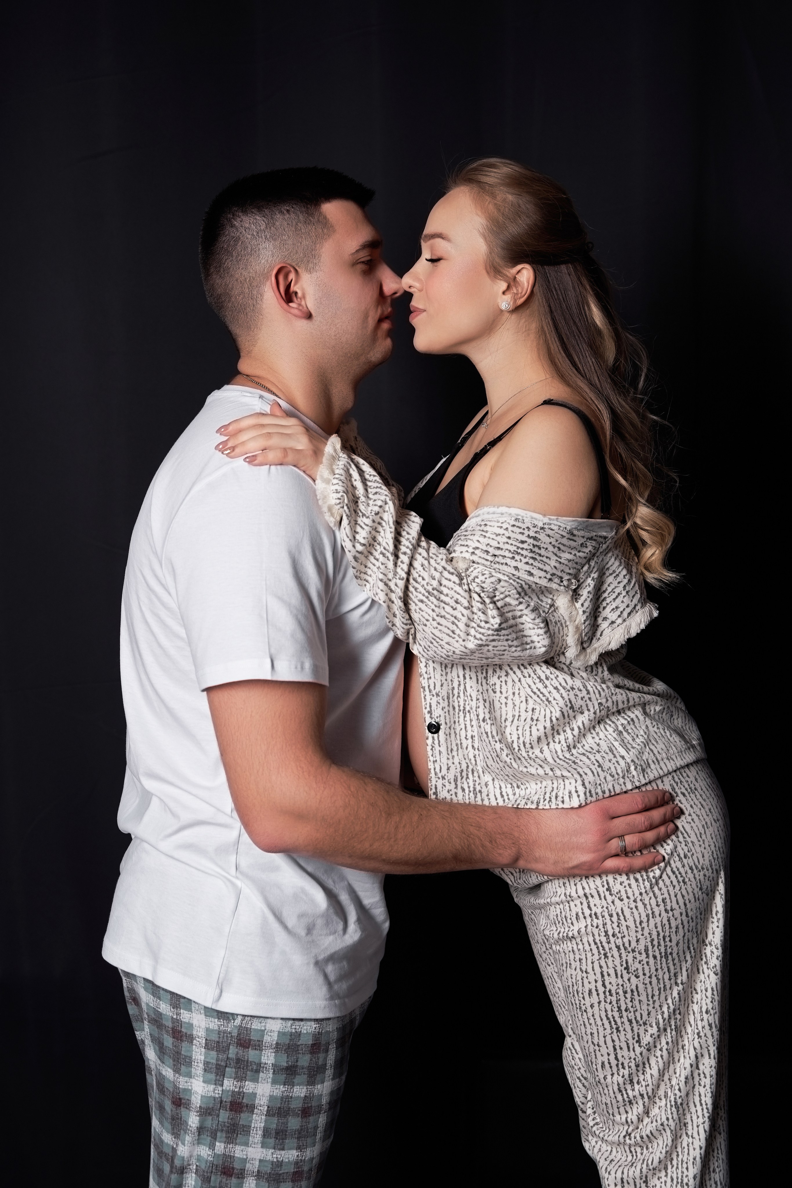 Фотосессия беременности в Москве. Фотограф для беременных. Женская фотосессия. Фотосессия беременности в Видном. Фотосессия беременности Домодедово, Бутово. Красивые фотографии беременности. Эстетичная беременность.