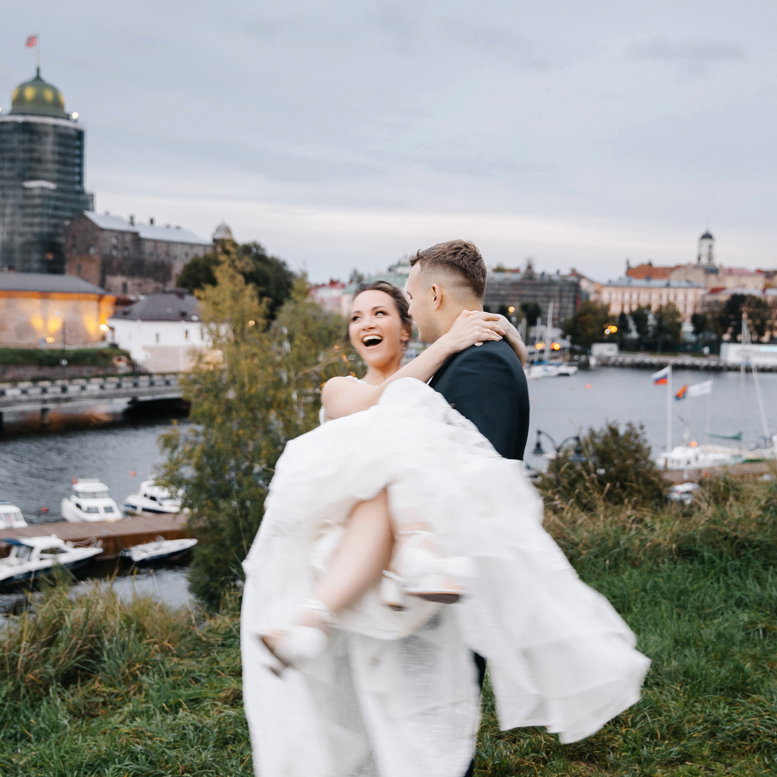 Свадебьба осенью в Выборге. Свадебный фотограф в Калининграде Мария Ямышева