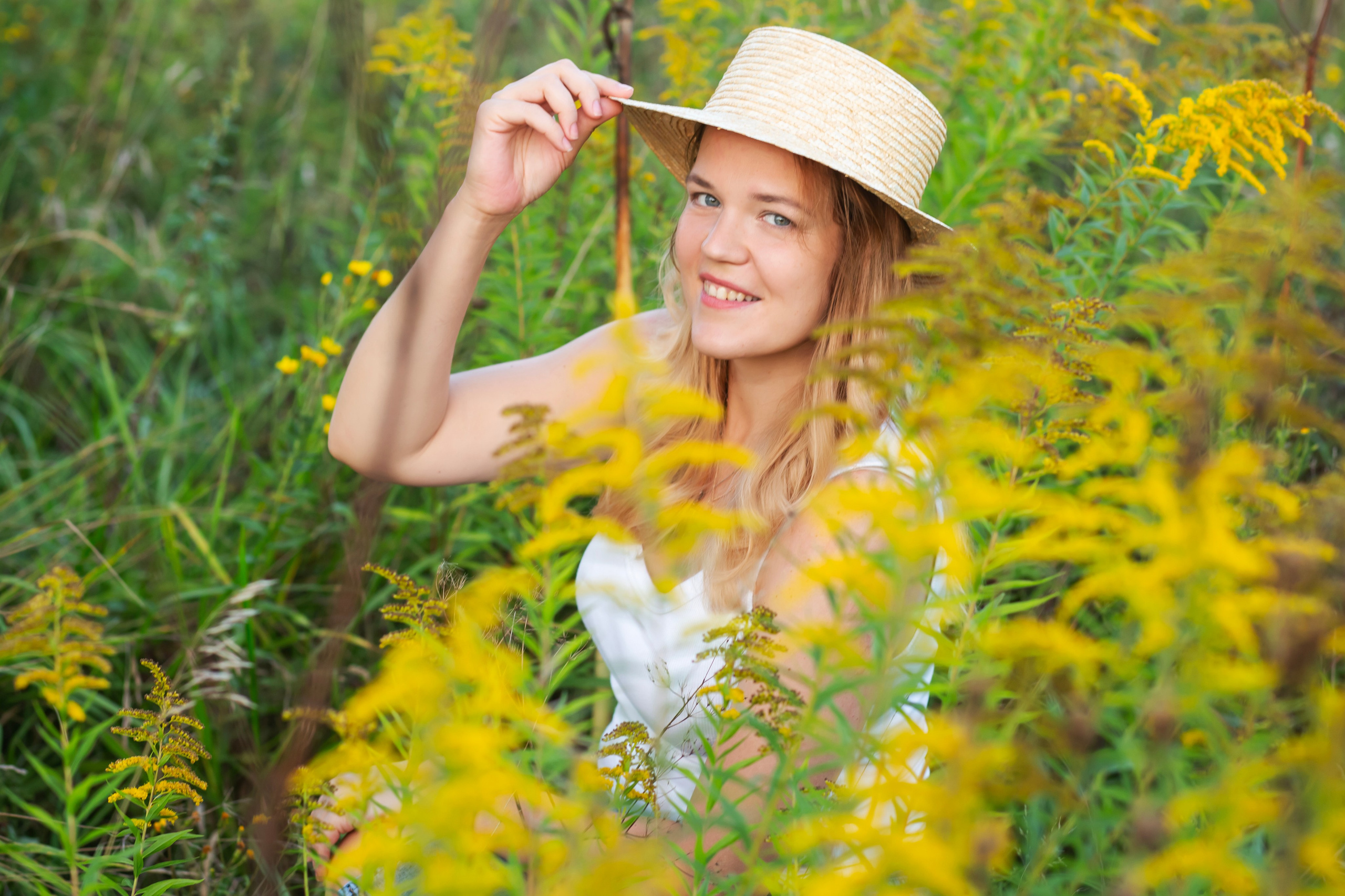 В поле…. Семейный и детский фотограф в Москве и МО — Александра
