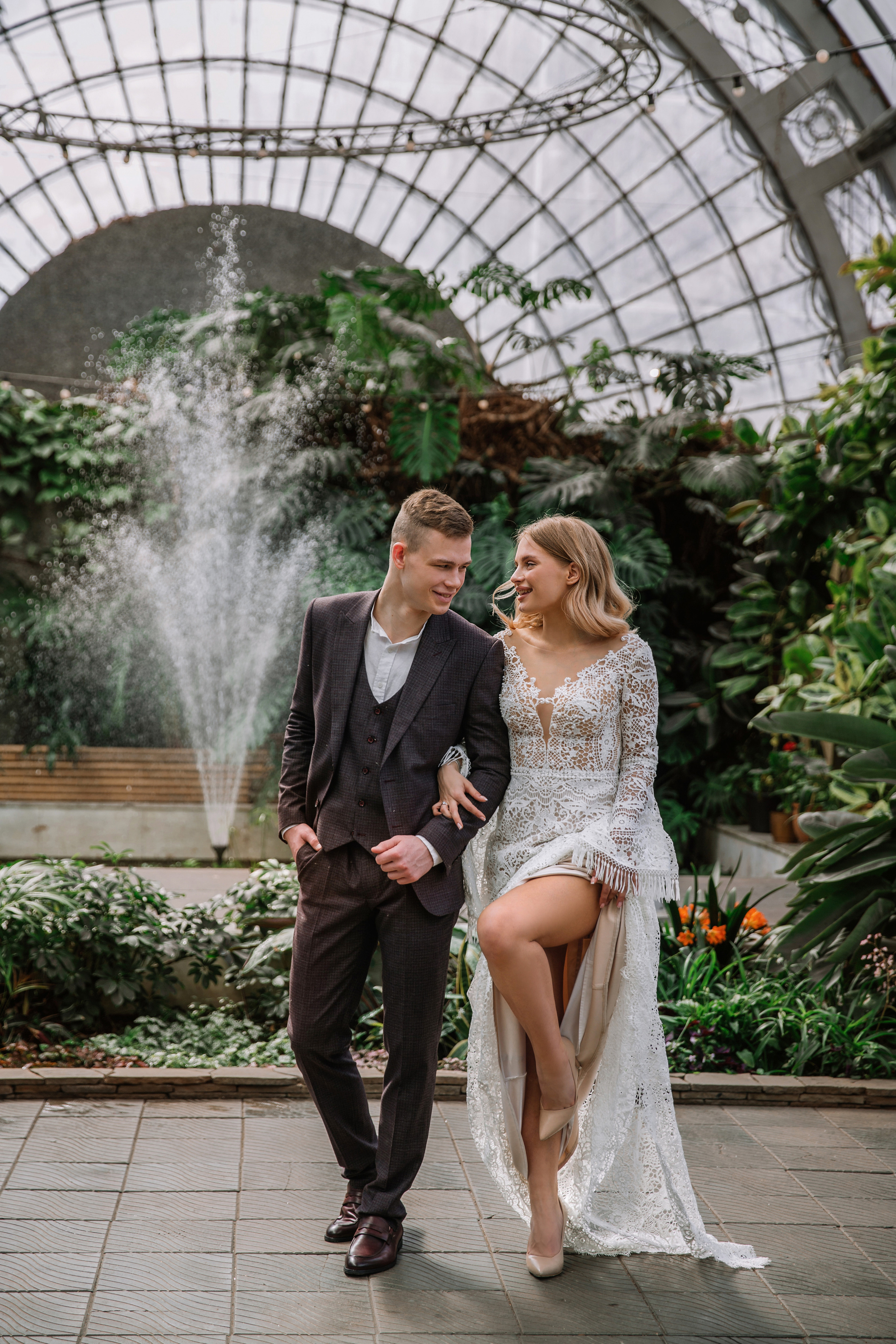 Оранжерея Таврического сада 2. Свадебный фотограф в Санкт-Петербурге