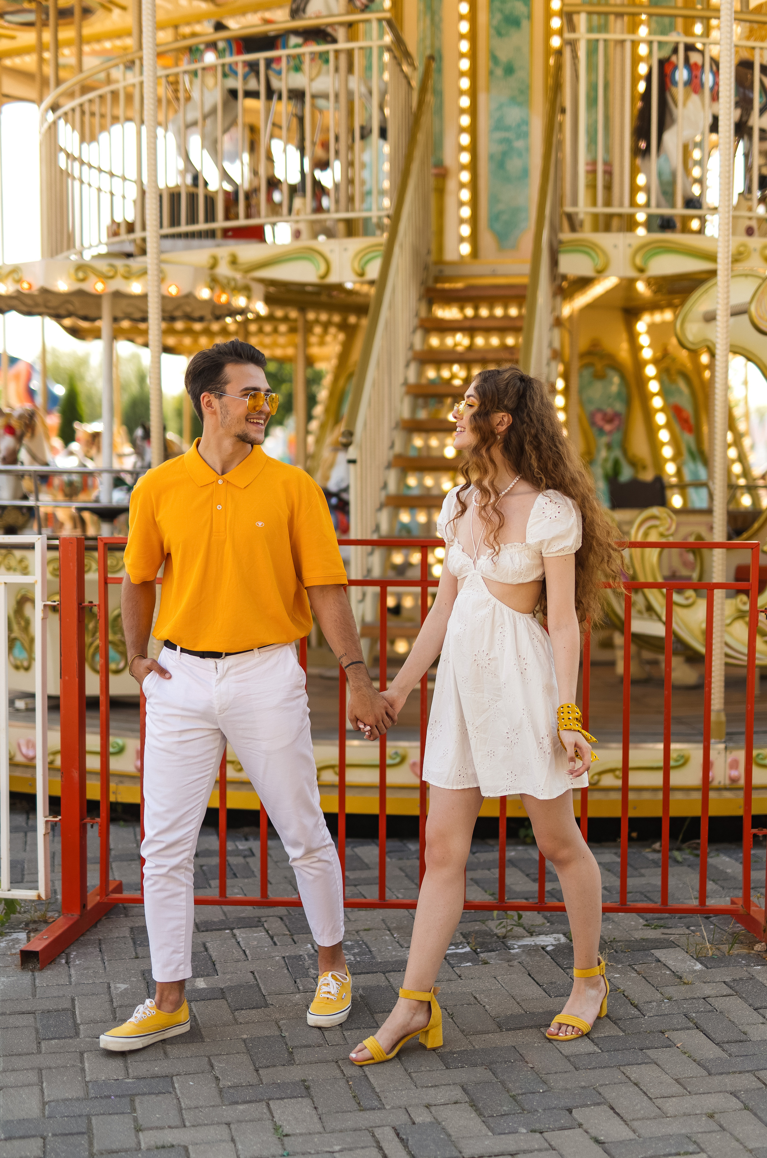 Карусели. Свадебный фотограф в Санкт-Петербурге