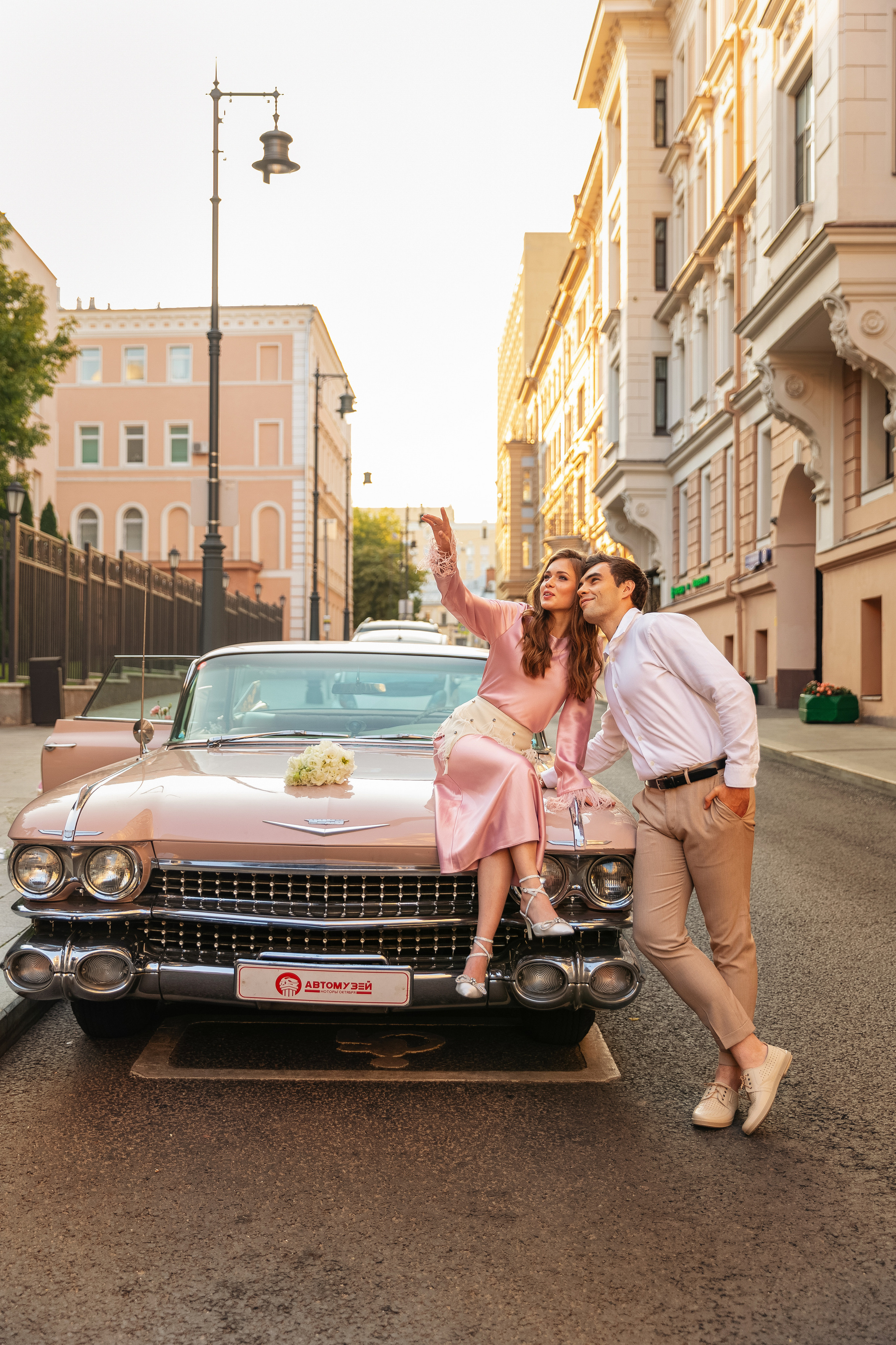 Фотосессия с Кабриолетом. Свадебный фотограф в Санкт-Петербурге