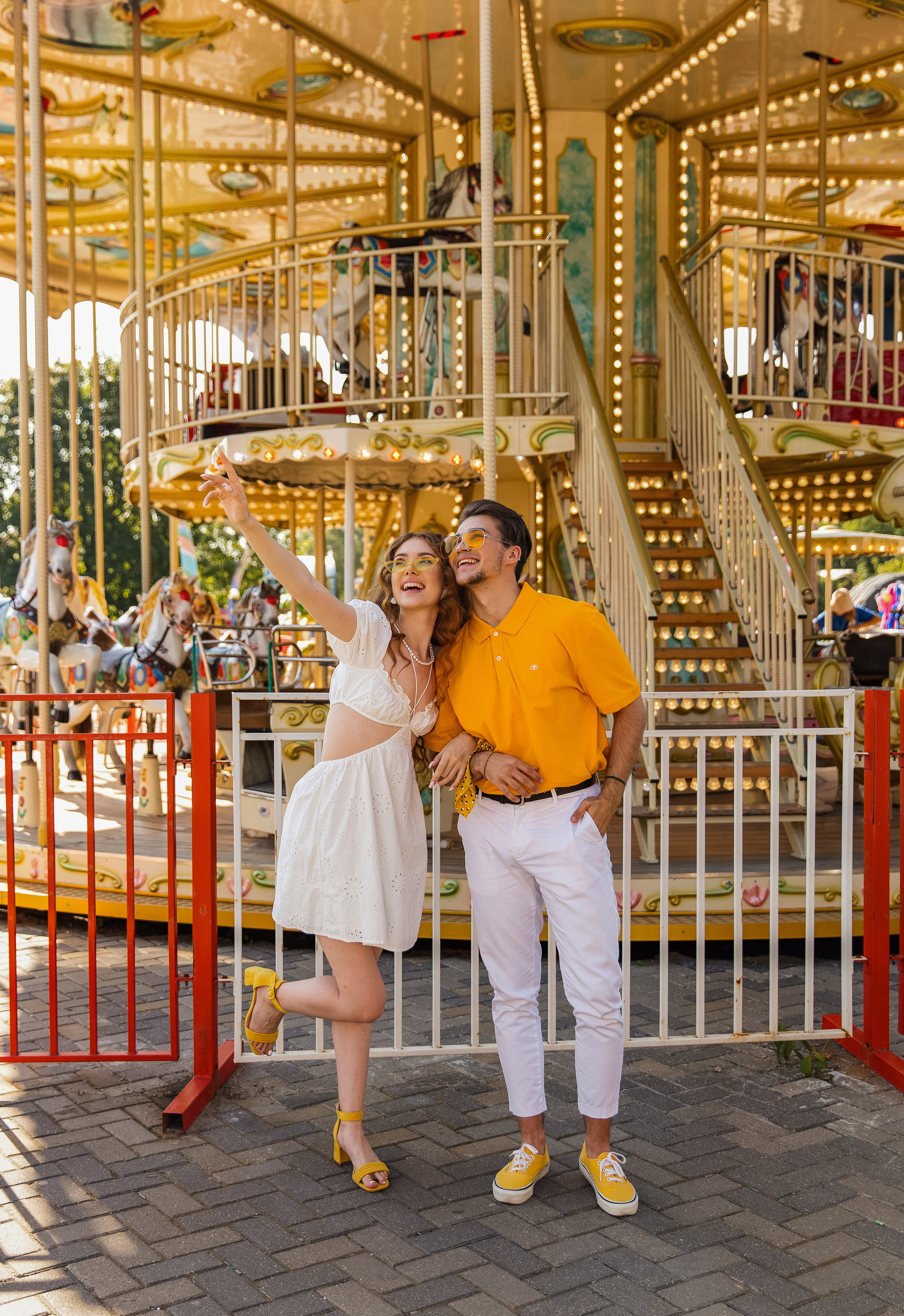 Карусели. Свадебный фотограф в Санкт-Петербурге