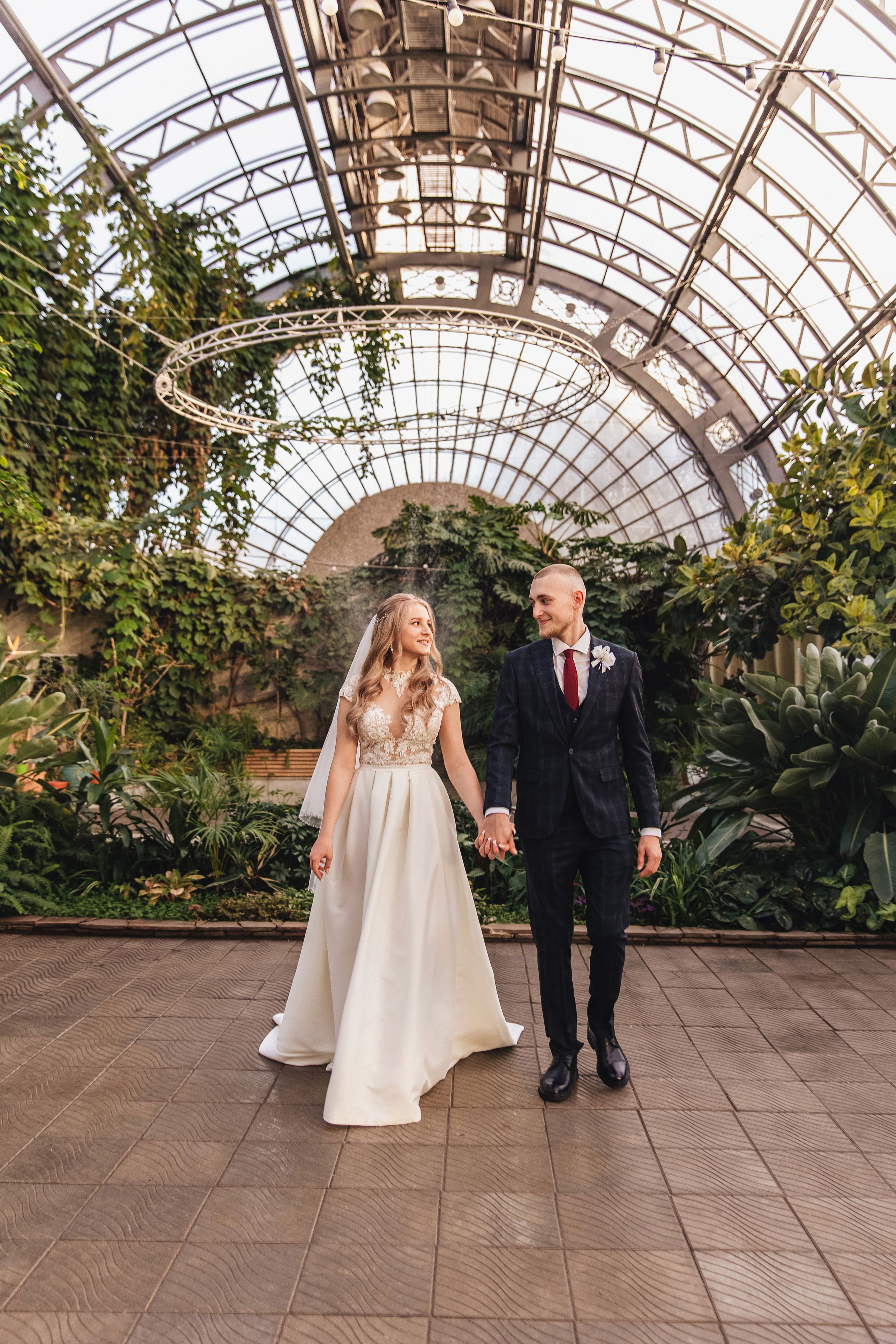 Оранжерея Таврического сада. Свадебный фотограф в Санкт-Петербурге