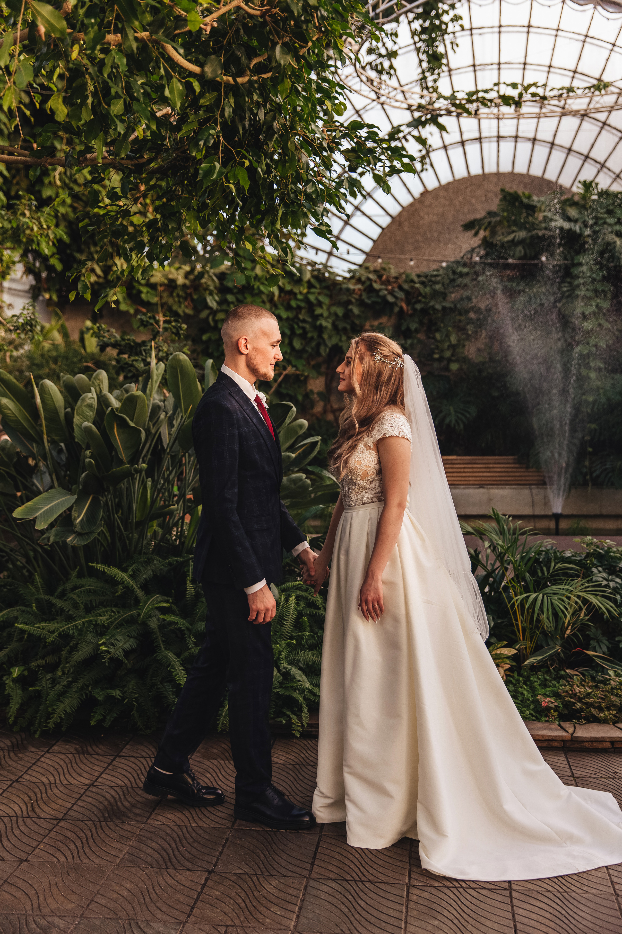 Оранжерея Таврического сада. Свадебный фотограф в Санкт-Петербурге