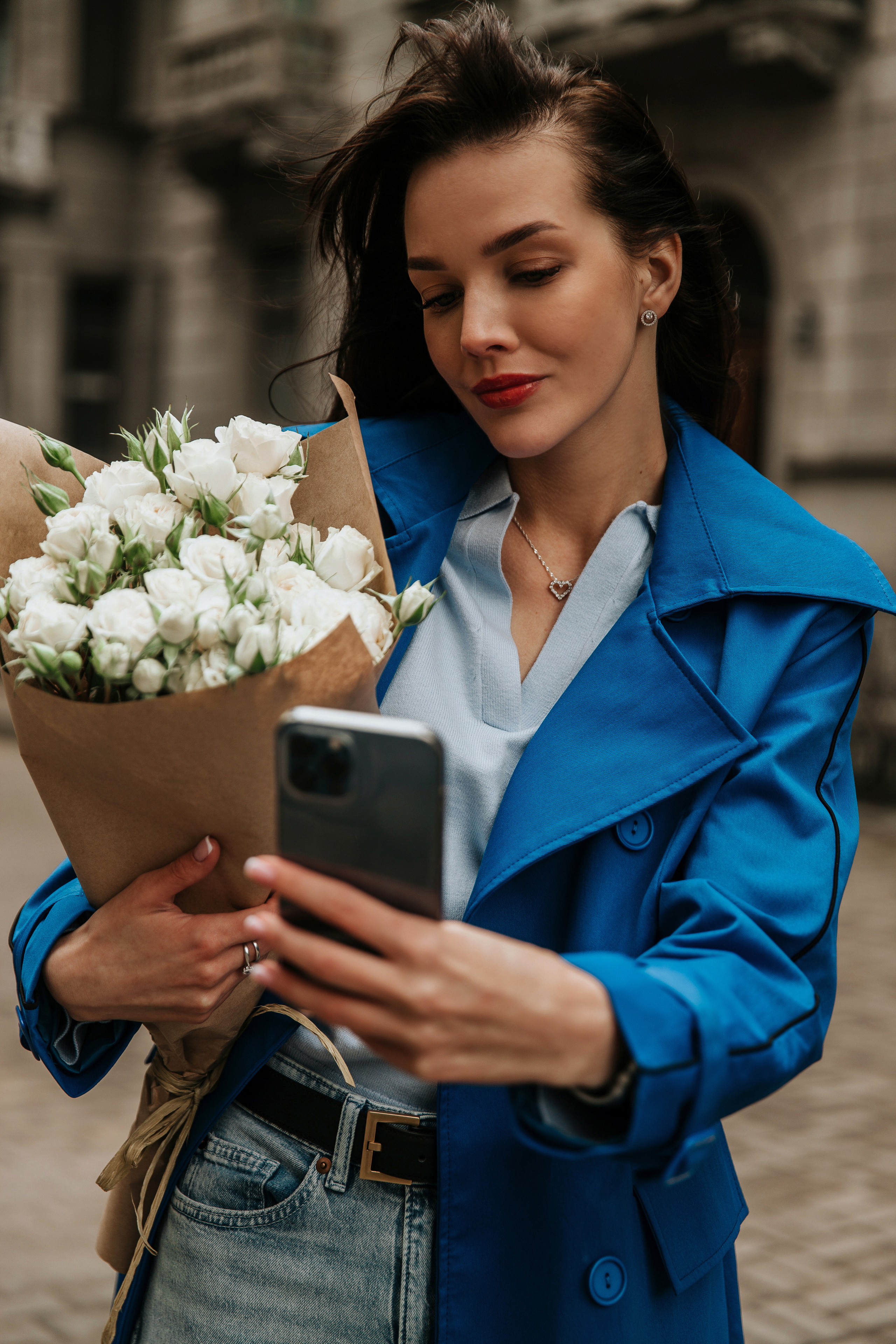 Уютный дворик на Петроградской. Свадебный фотограф в Санкт-Петербурге