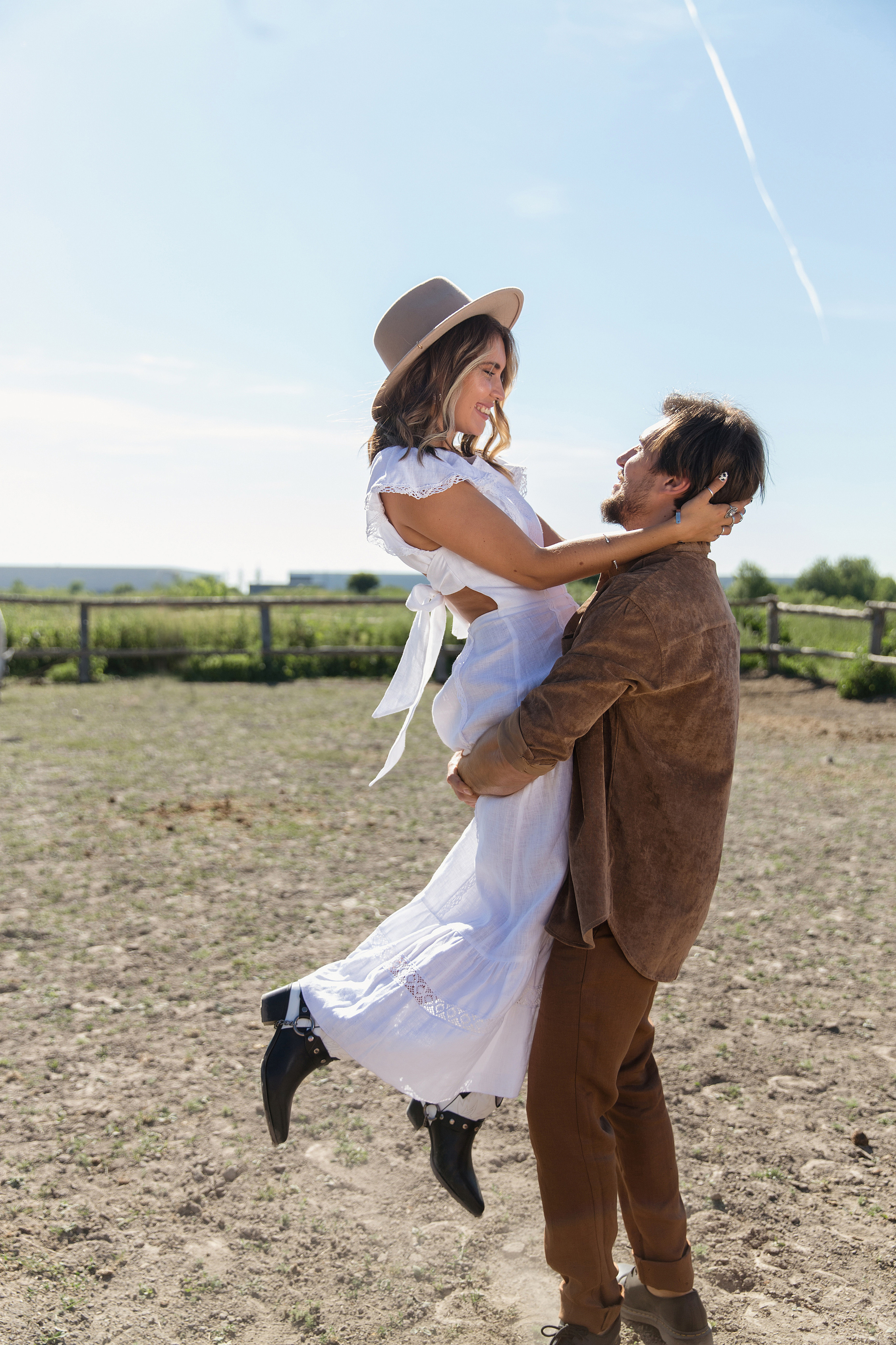 Фотосессия с лошадьми. Свадебный фотограф в Санкт-Петербурге