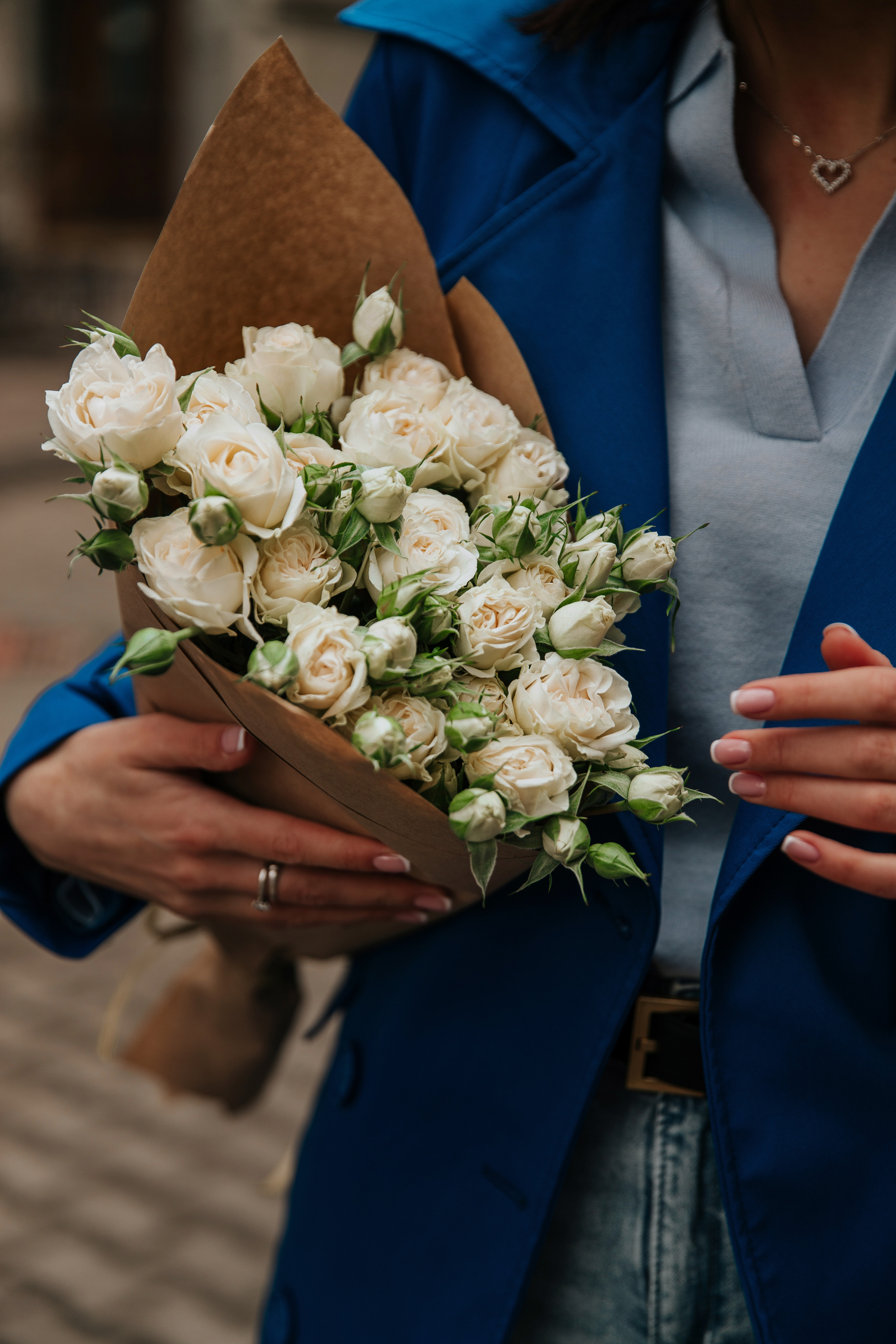 Уютный дворик на Петроградской. Свадебный фотограф в Санкт-Петербурге