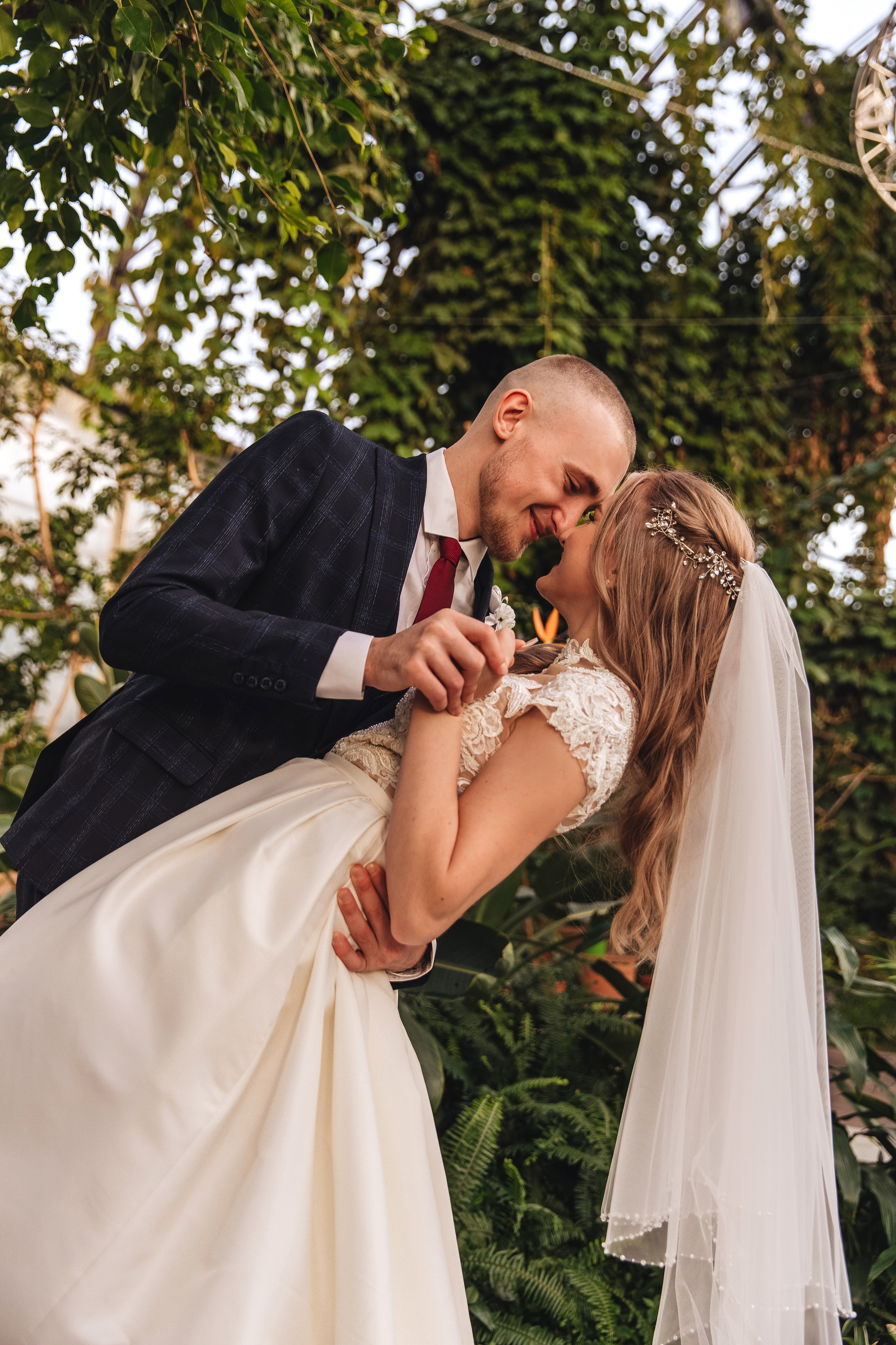 Оранжерея Таврического сада. Свадебный фотограф в Санкт-Петербурге